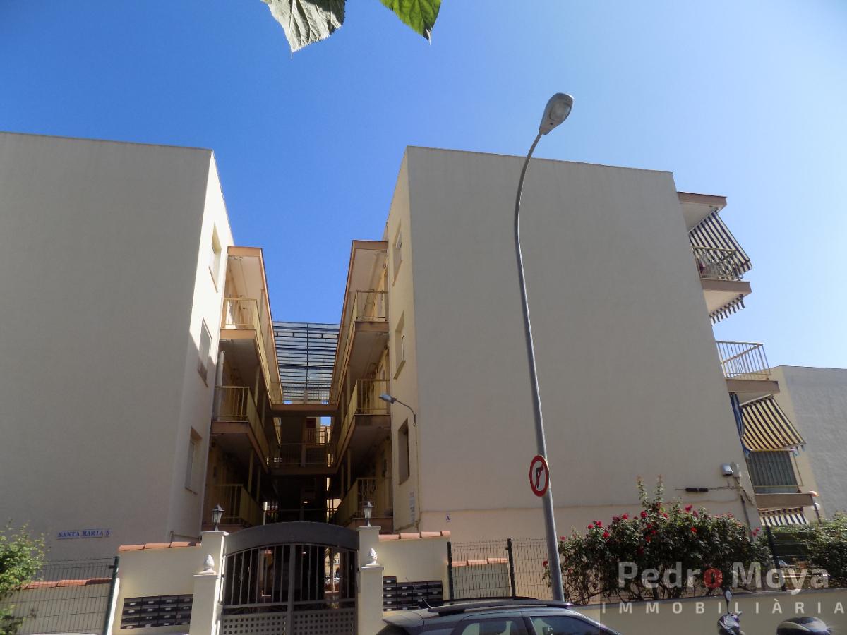 For sale of ground floor in Cambrils