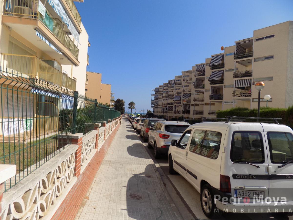 For sale of ground floor in Cambrils