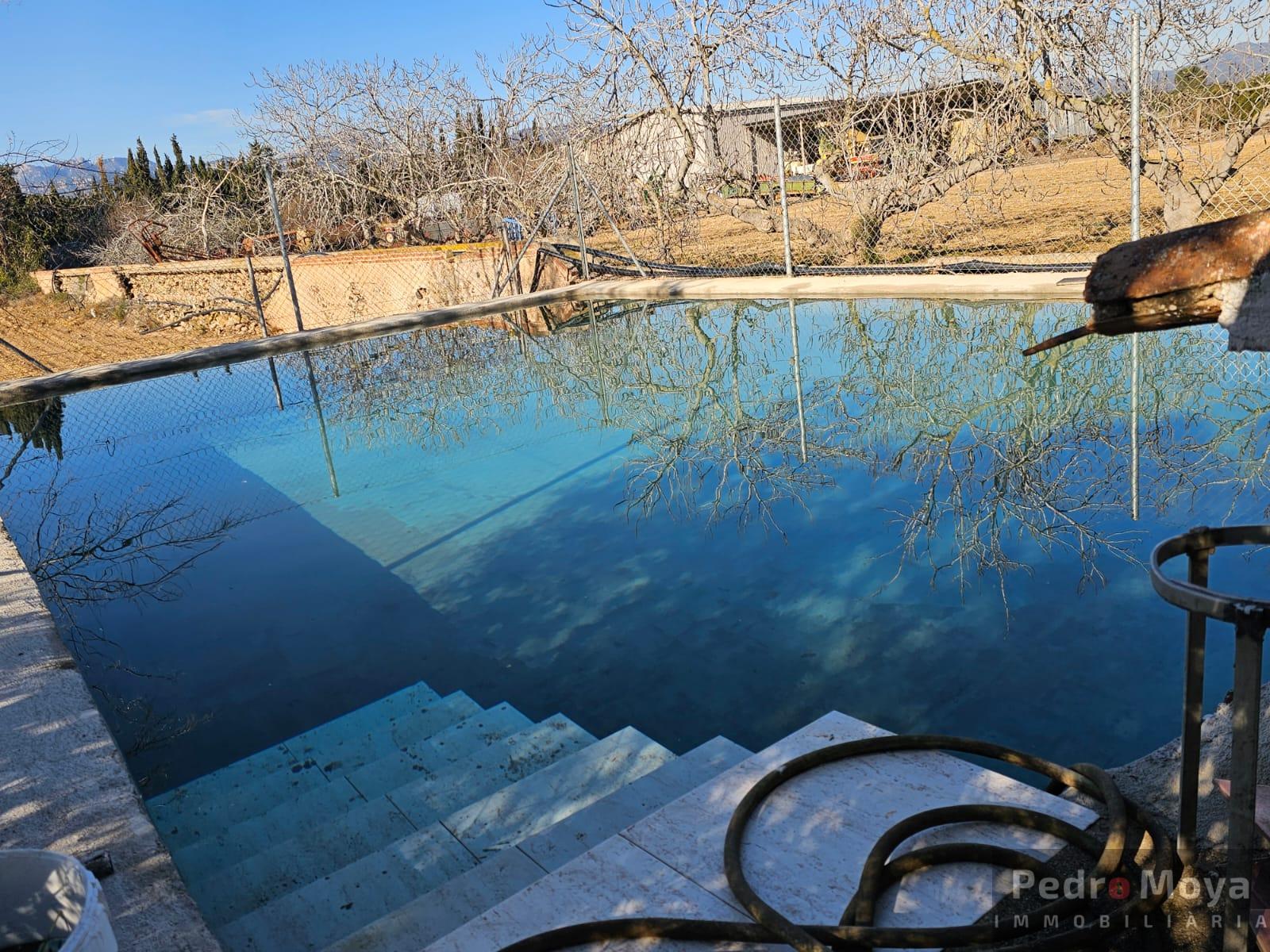 Venta de finca rústica en Mont-Roig del Camp