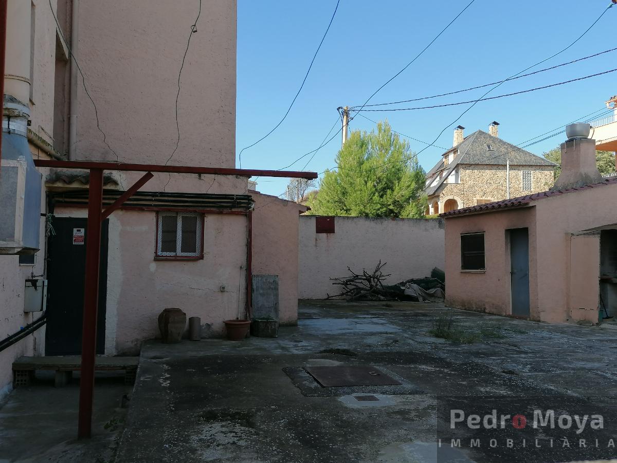 For sale of commercial in Vimbodí