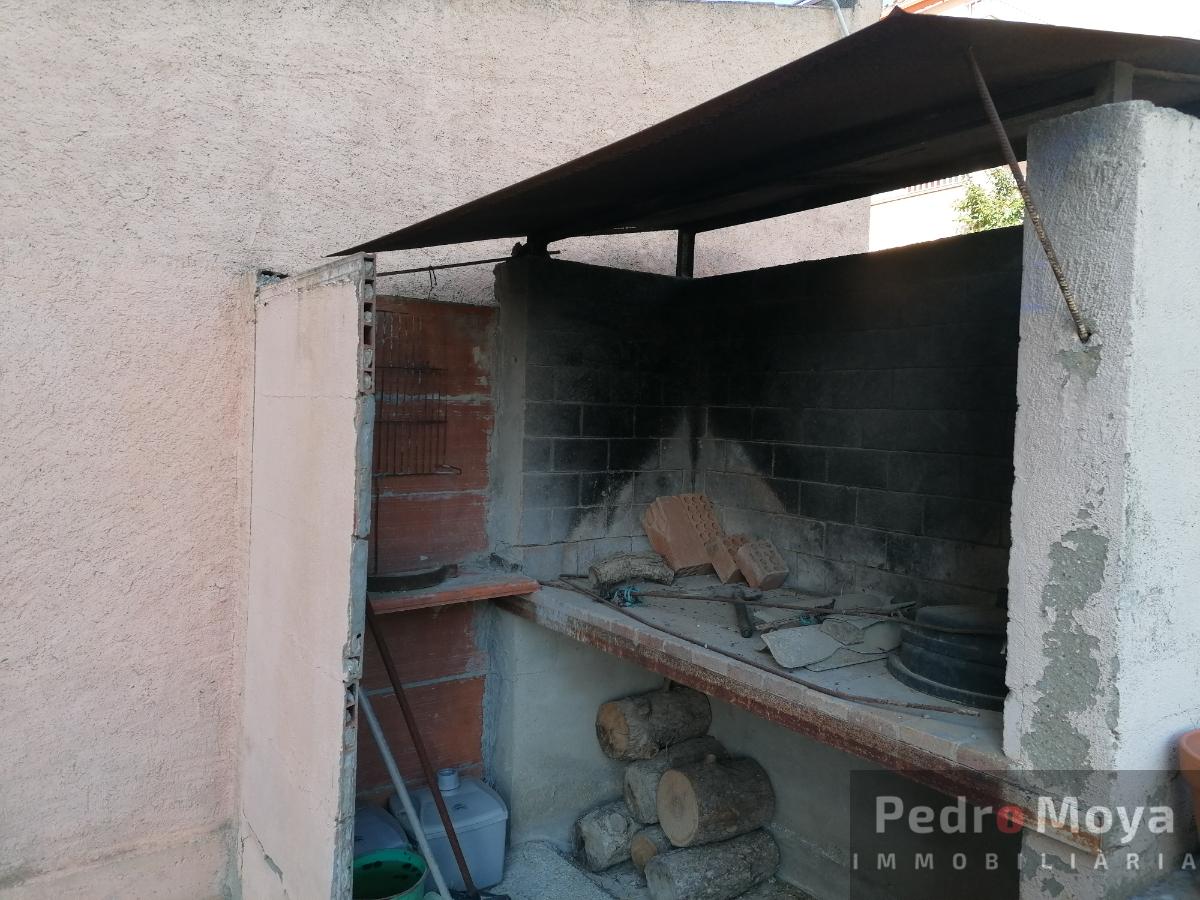 For sale of commercial in Vimbodí