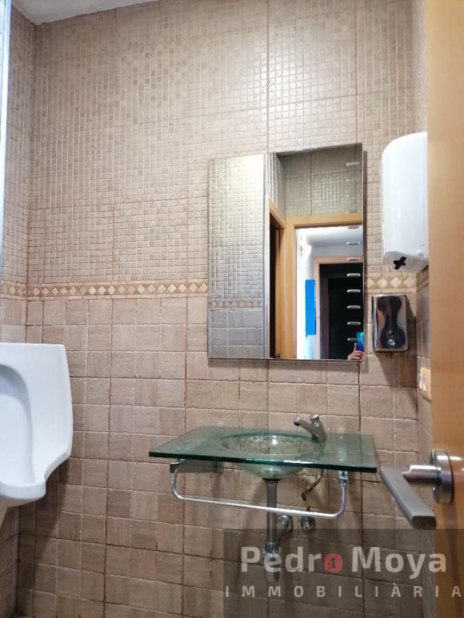 For sale of commercial in Vimbodí