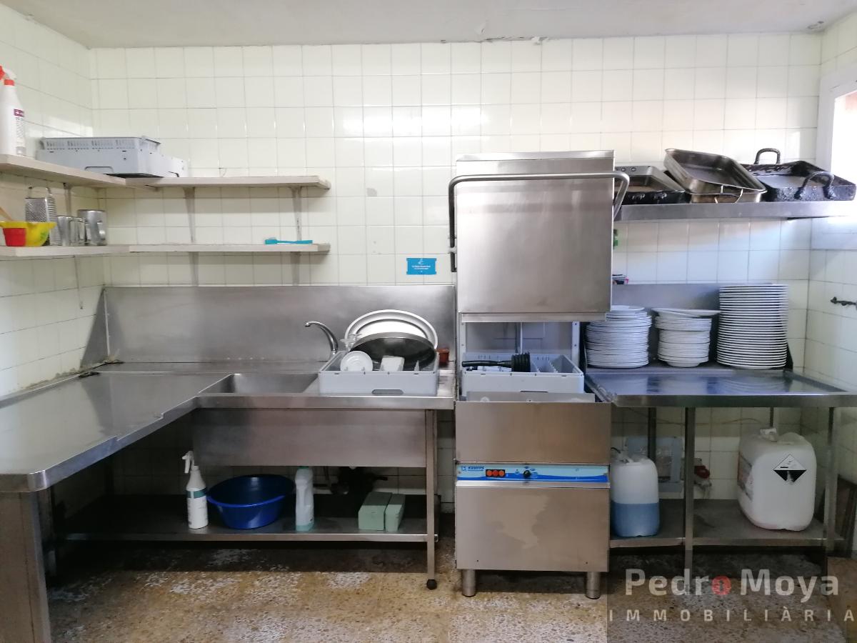 For sale of commercial in Vimbodí