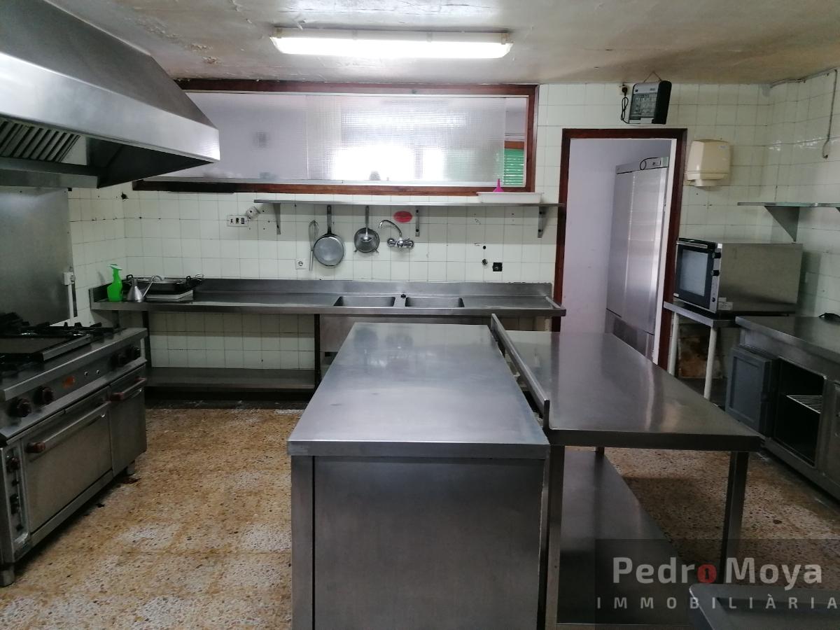 For sale of commercial in Vimbodí