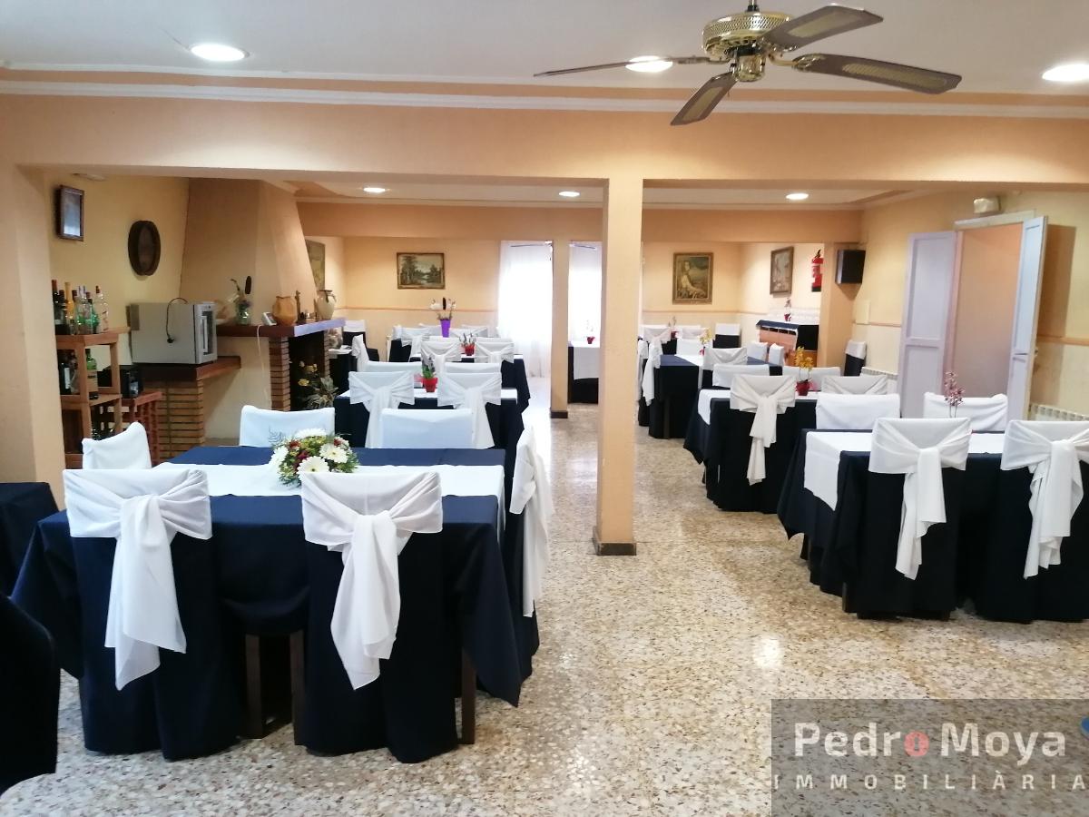 For sale of commercial in Vimbodí