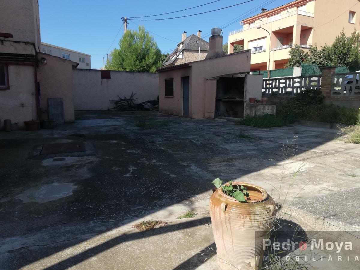 For sale of commercial in Vimbodí