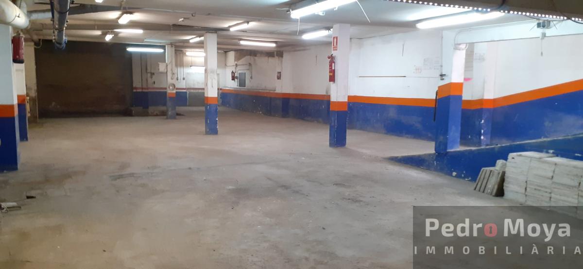 Venta de garaje en Cornellà de Llobregat