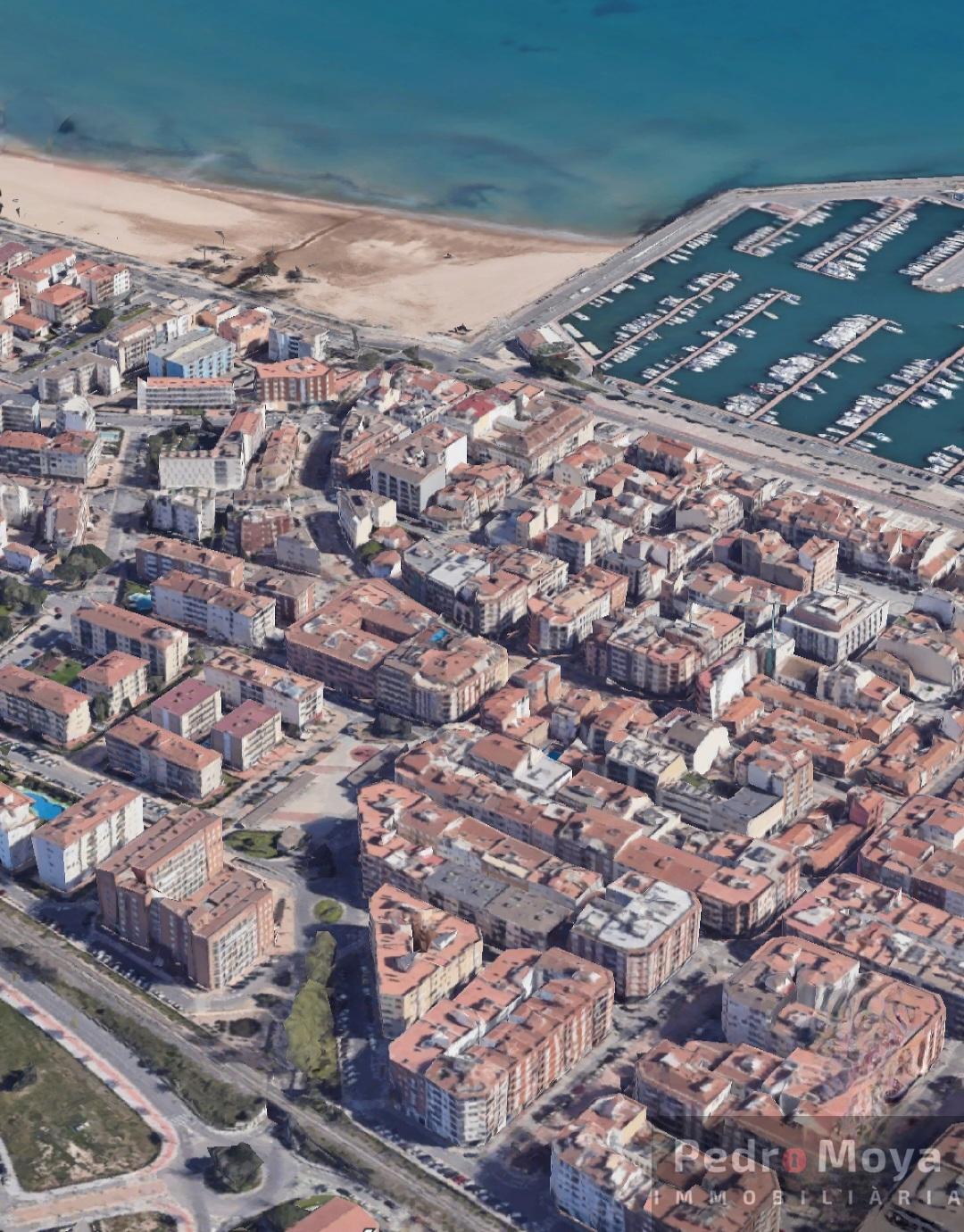 For sale of flat in Cambrils