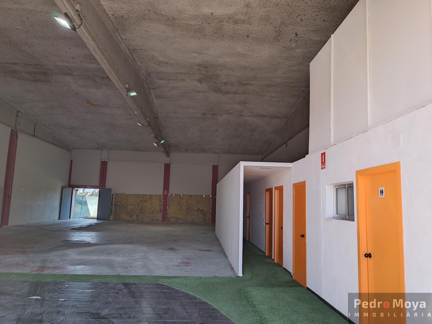 Alquiler de nave industrial en Vinyols i els Arcs