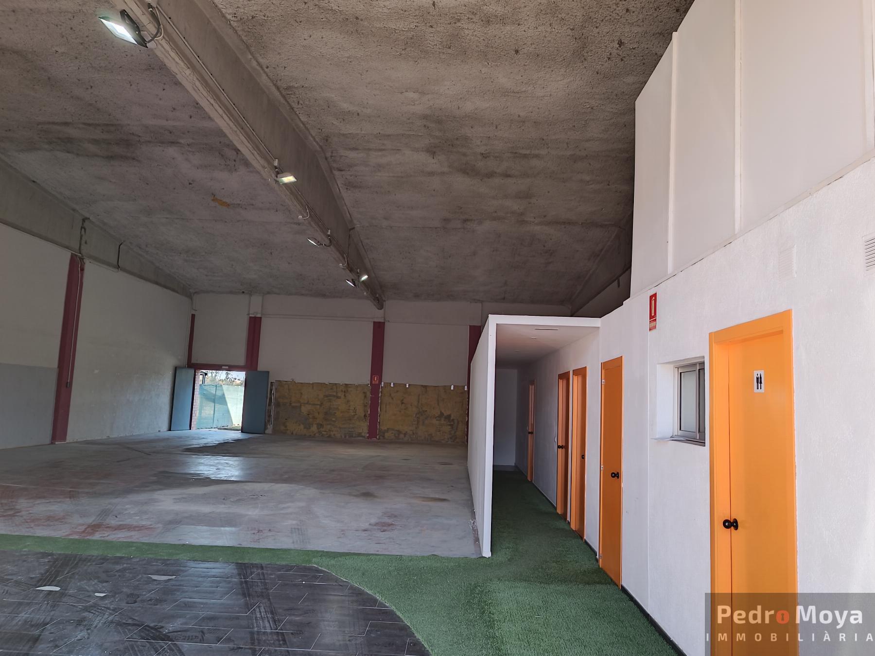 Alquiler de nave industrial en Vinyols i els Arcs