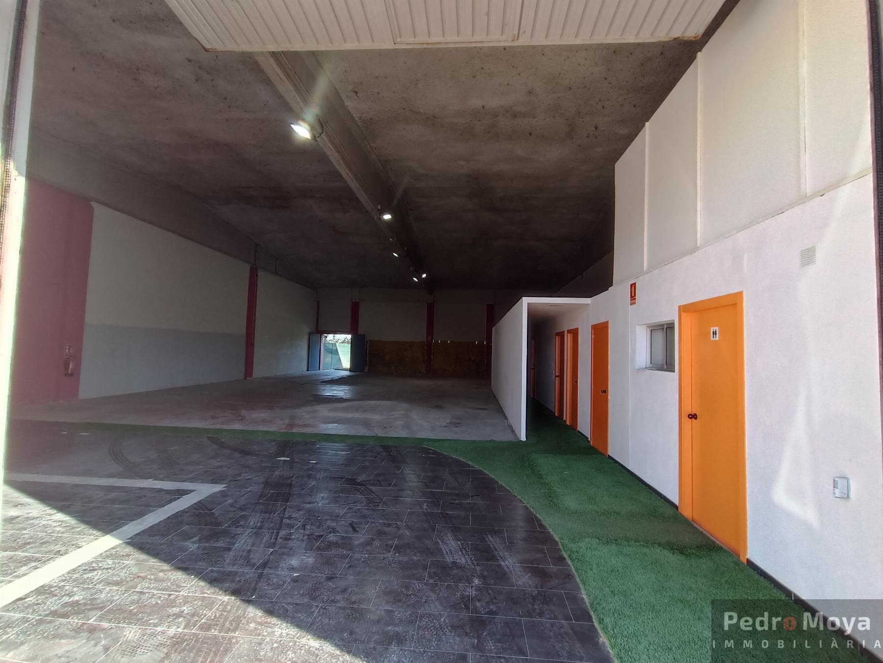 Alquiler de nave industrial en Vinyols i els Arcs