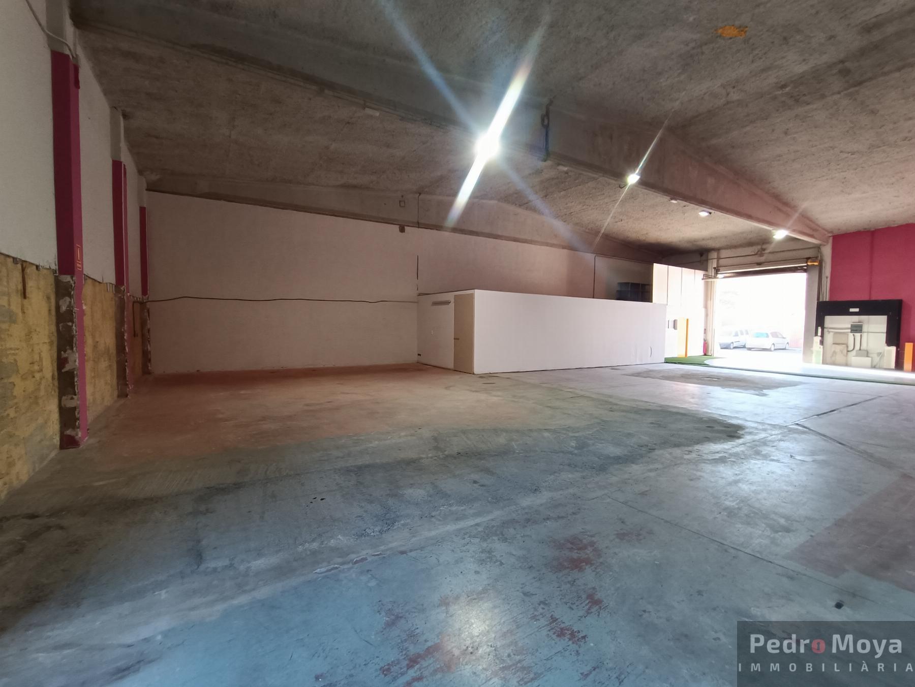 Alquiler de nave industrial en Vinyols i els Arcs