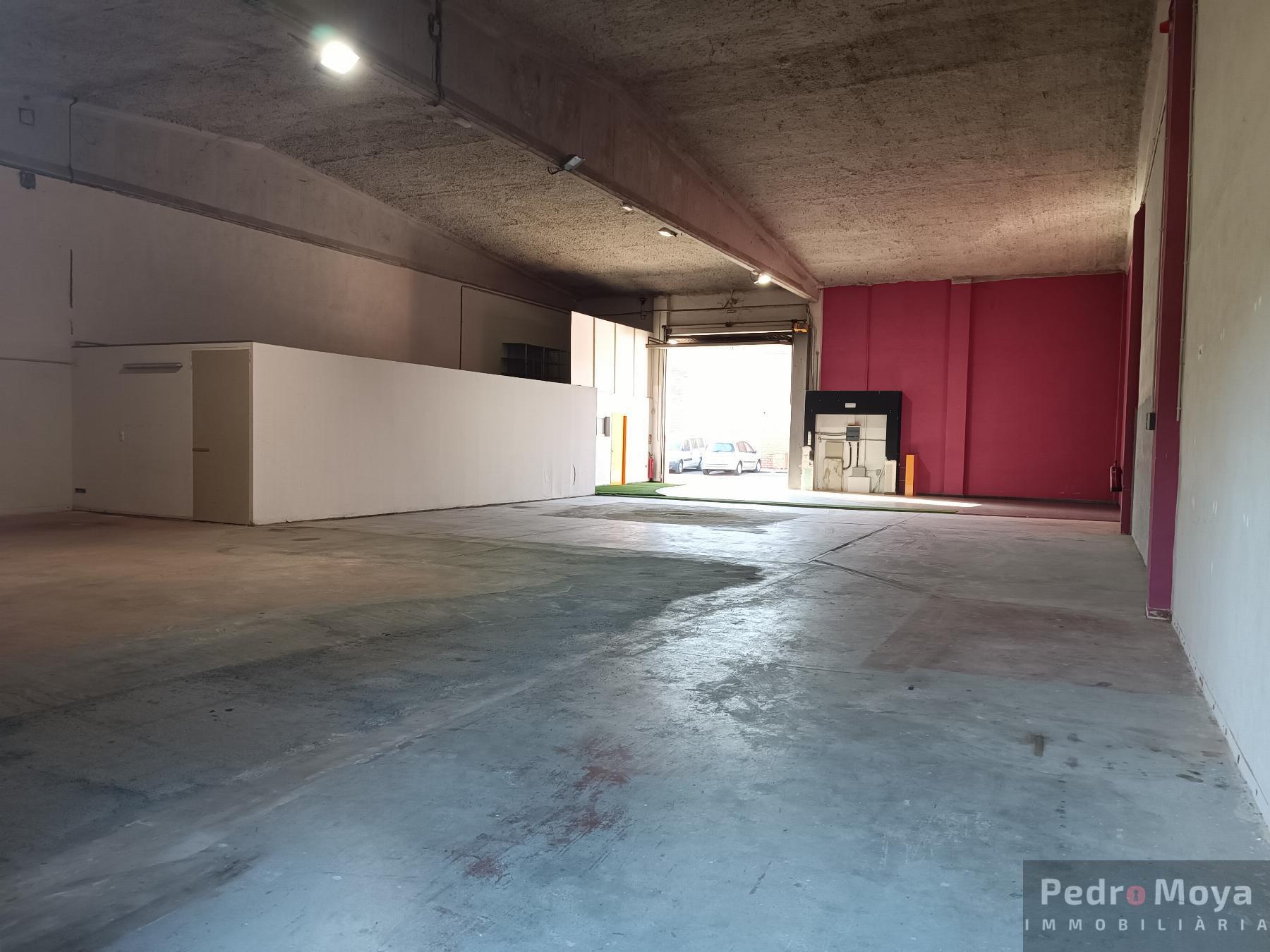 Alquiler de nave industrial en Vinyols i els Arcs