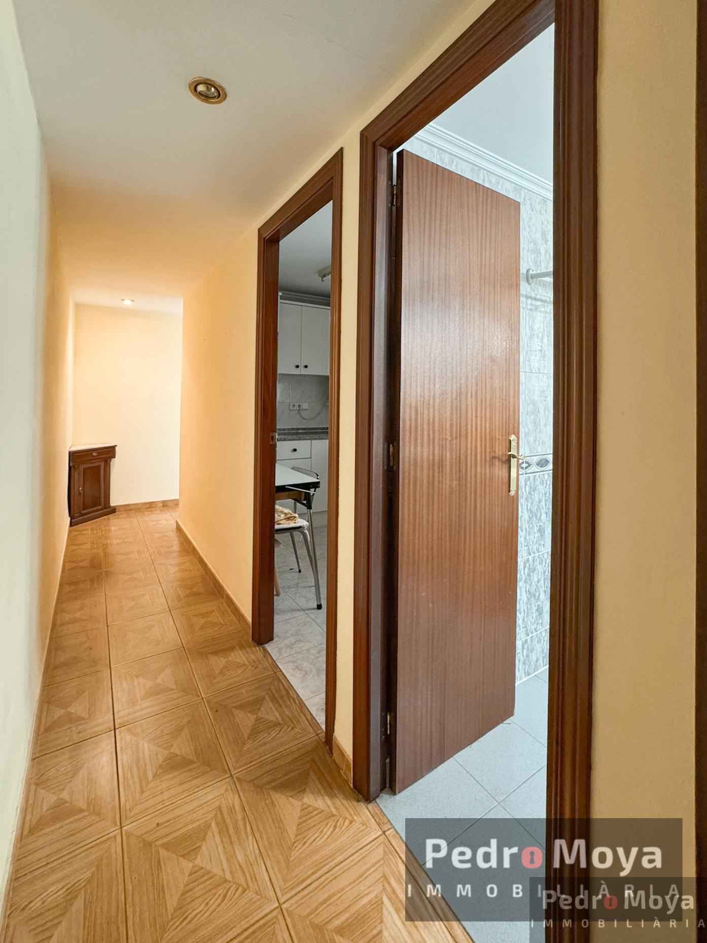 For sale of flat in Cambrils