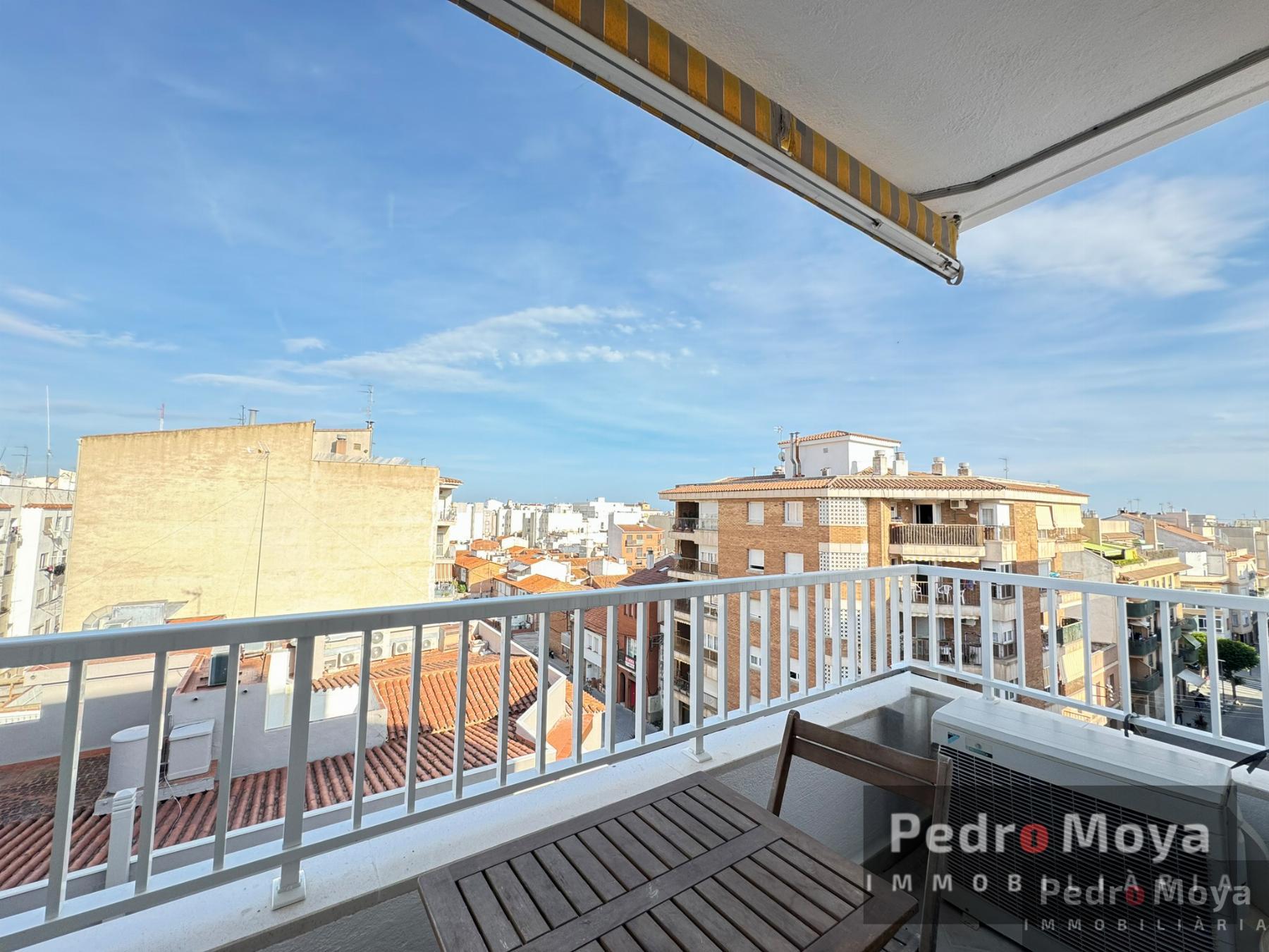 For sale of flat in Cambrils