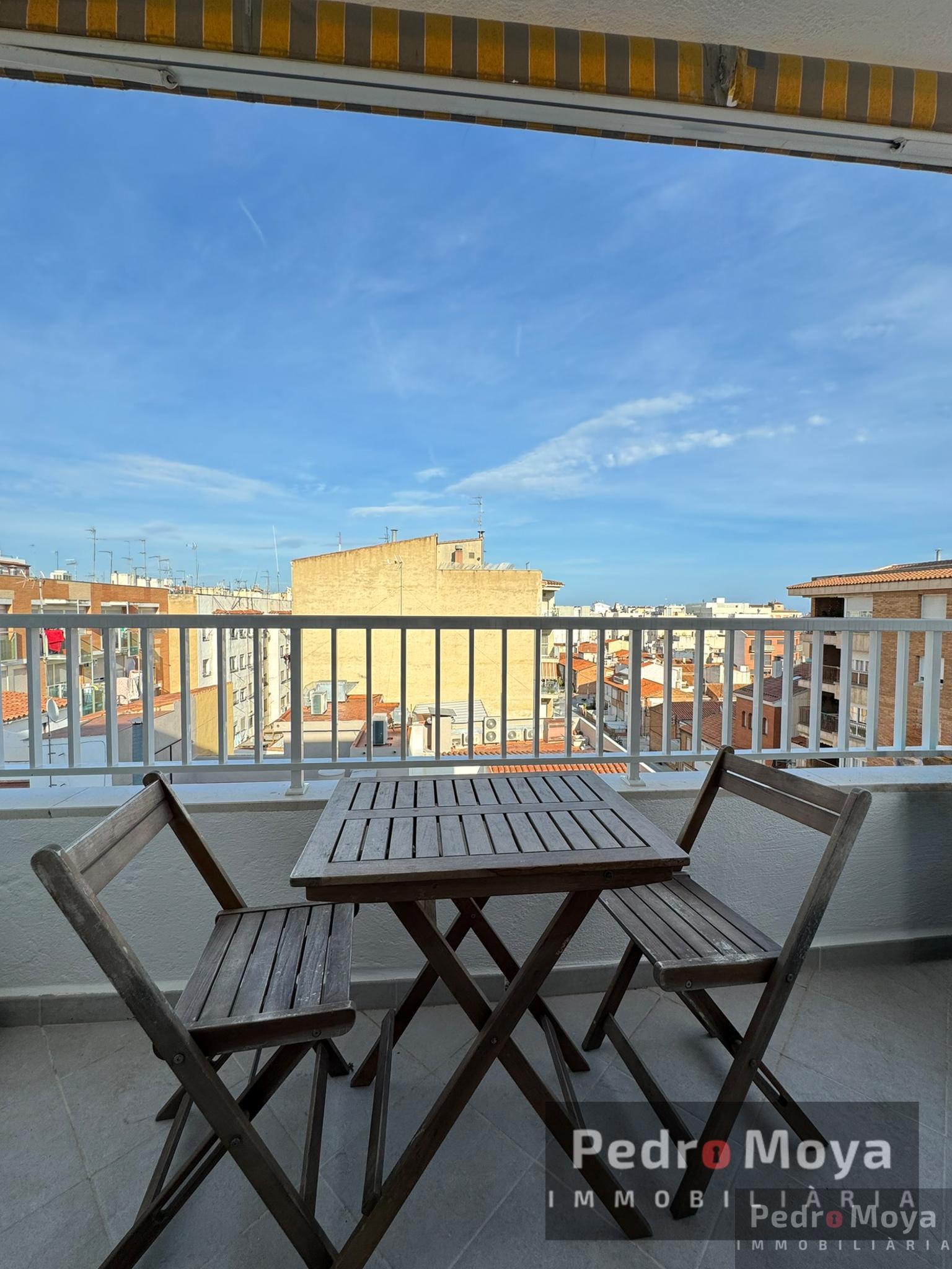 For sale of flat in Cambrils