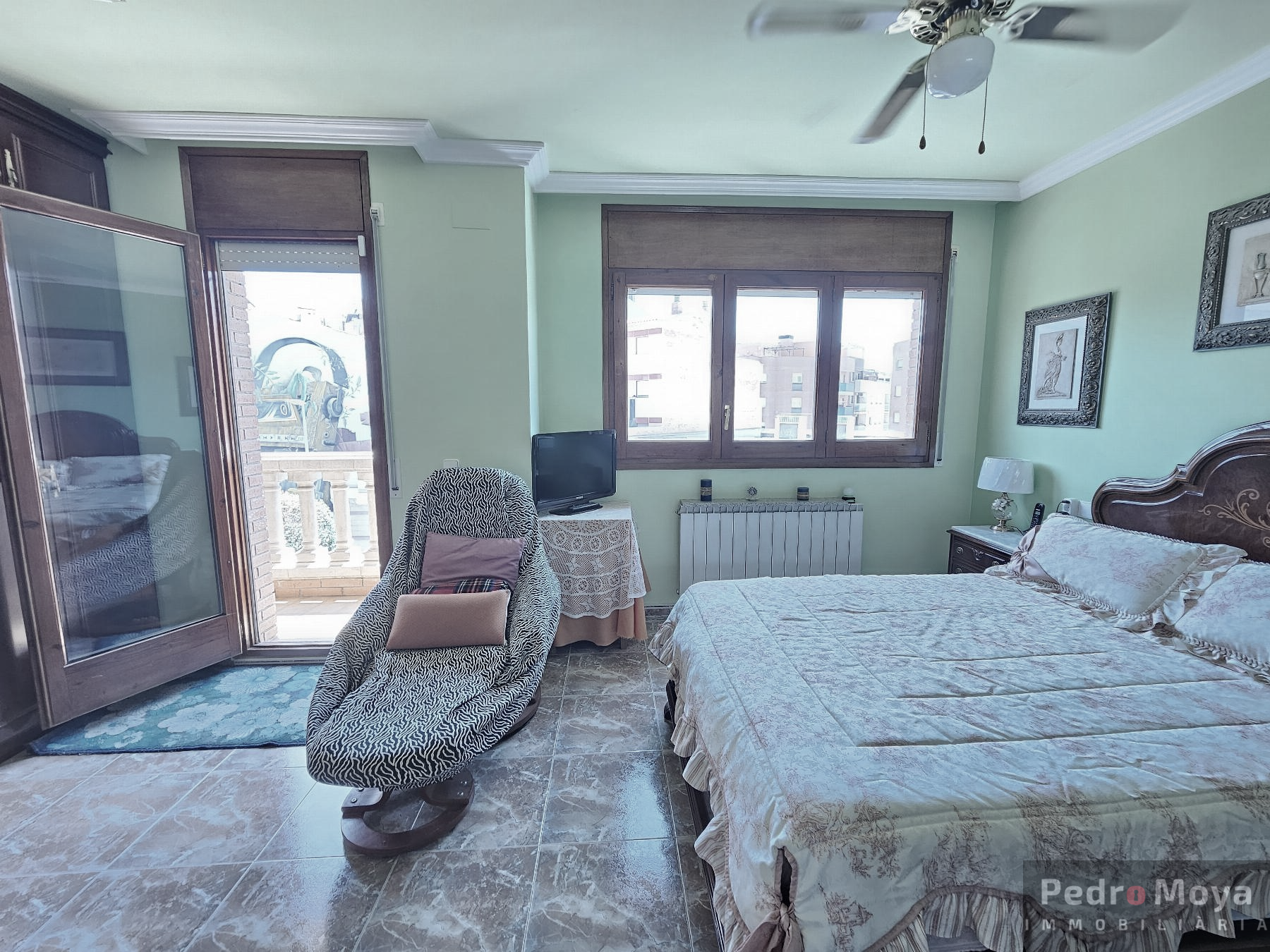Main bedroom