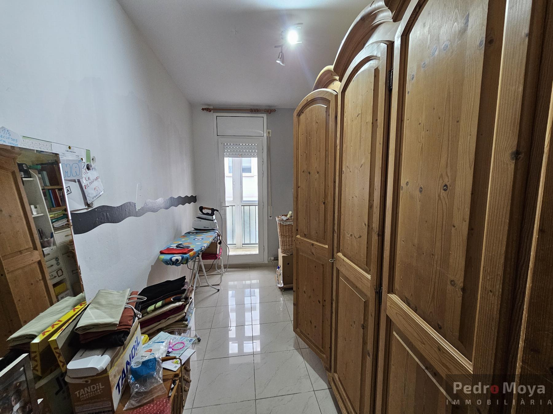 For sale of flat in Cambrils