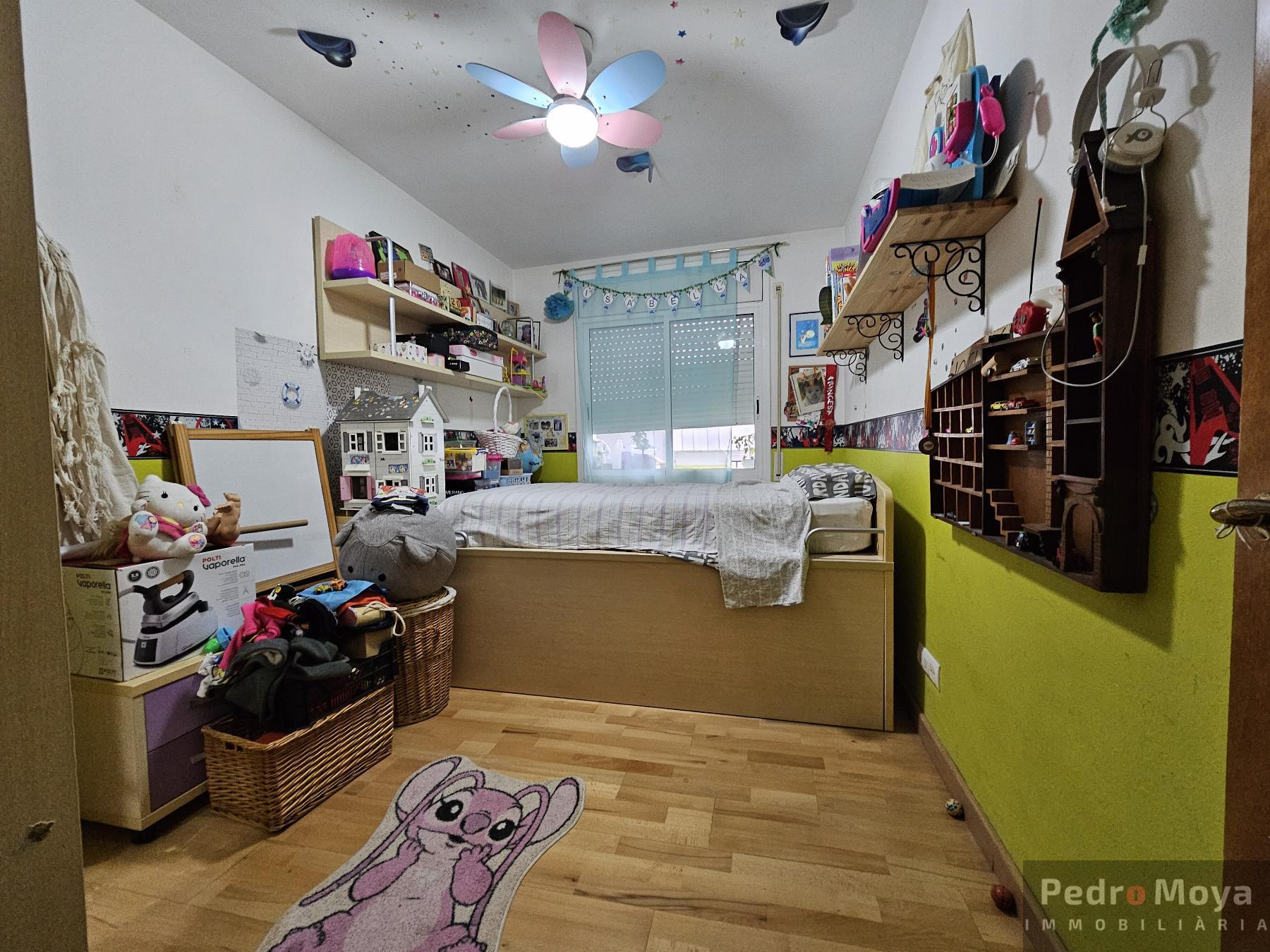 For sale of flat in Cambrils