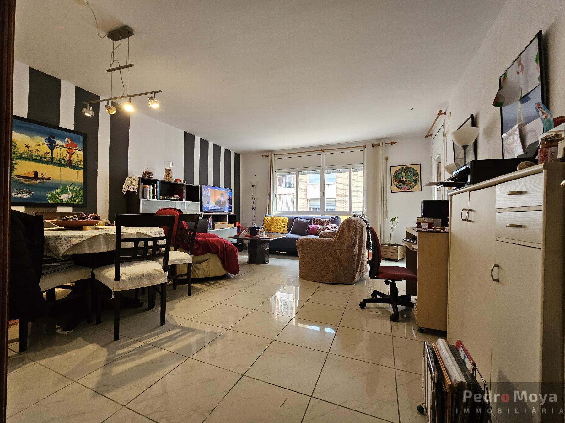 For sale of flat in Cambrils