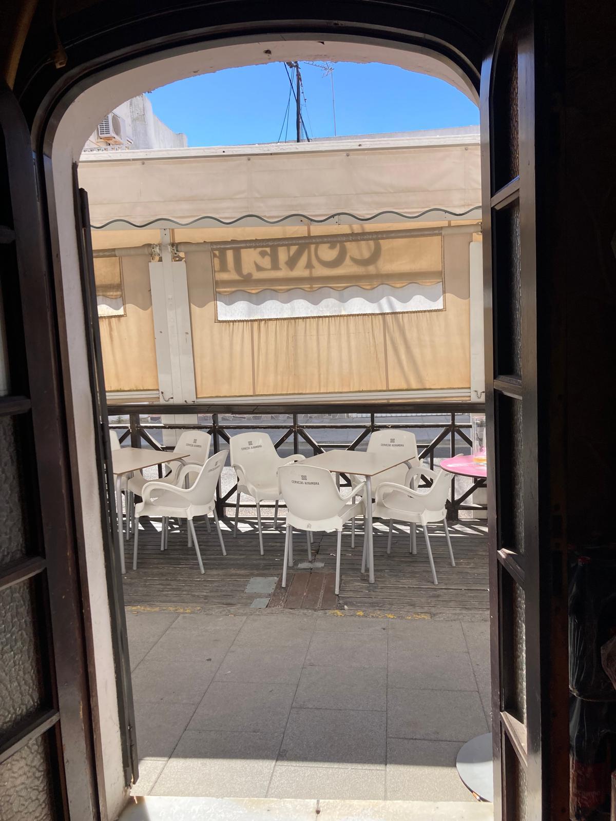 For sale of commercial in San Fernando