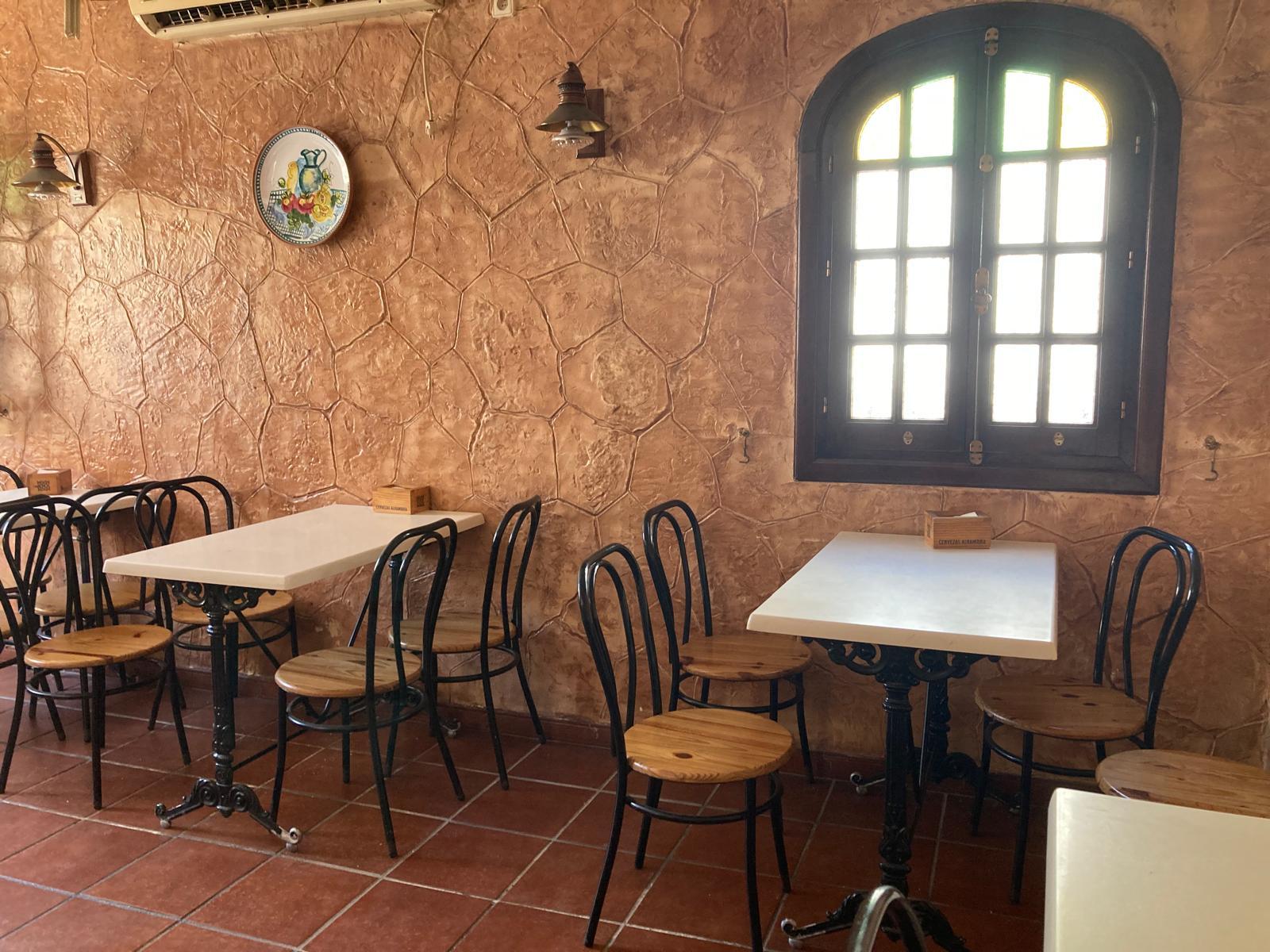 For sale of commercial in San Fernando