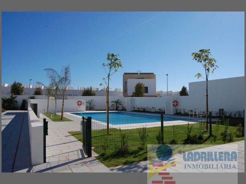 For rent of house in Conil