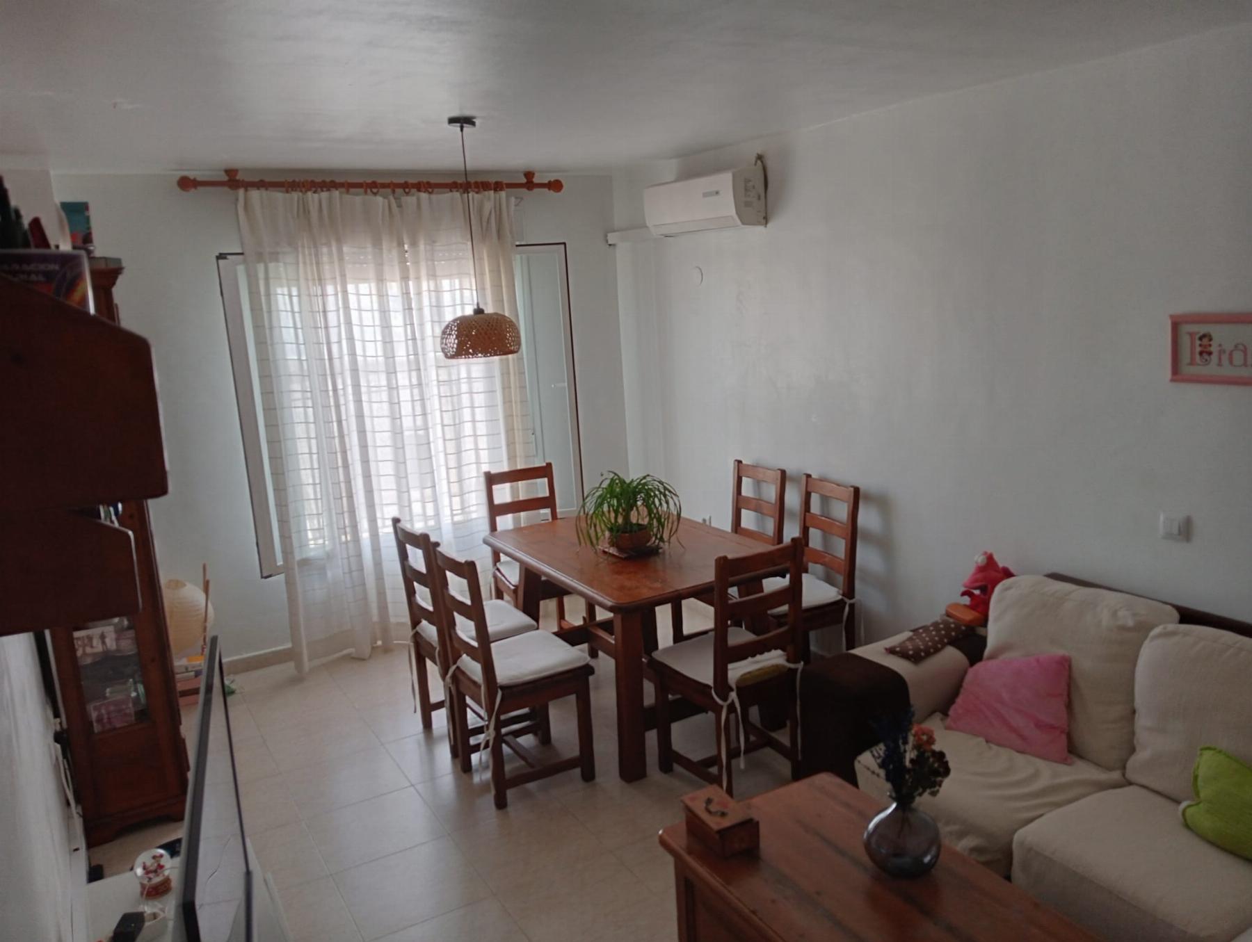 For sale of flat in San Fernando