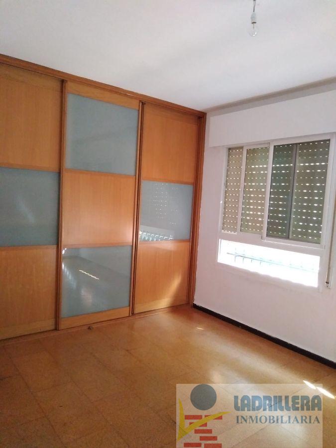 For rent of flat in San Fernando