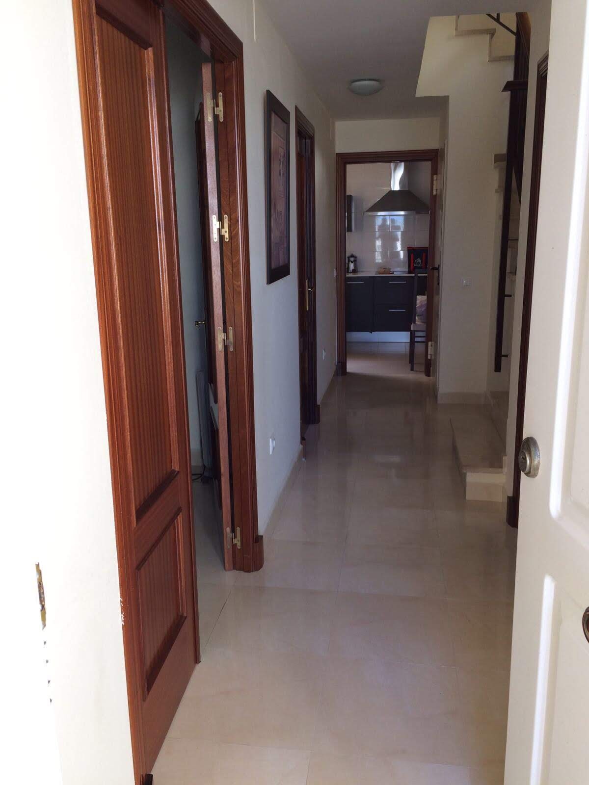 For sale of house in San Fernando