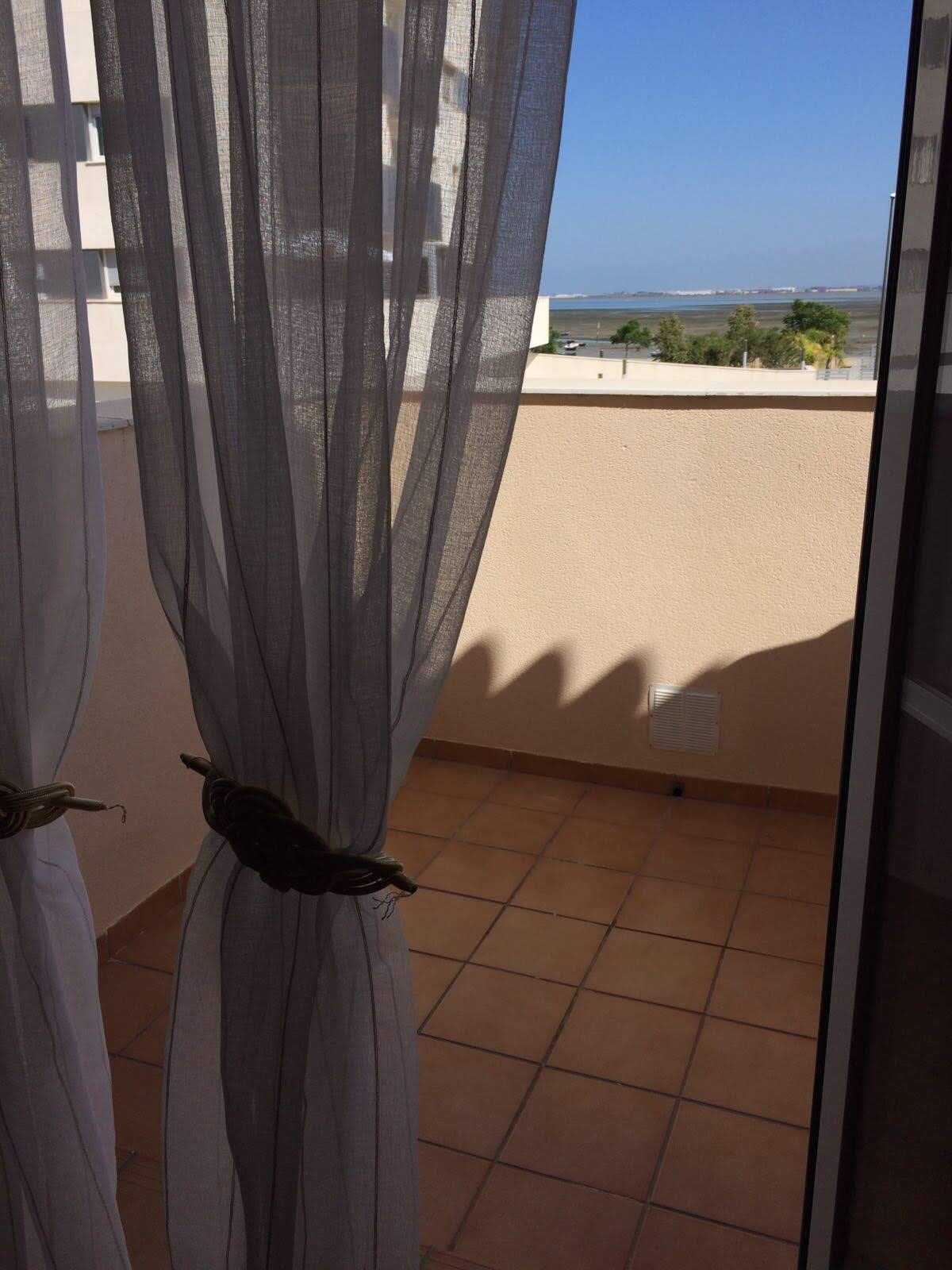For sale of house in San Fernando