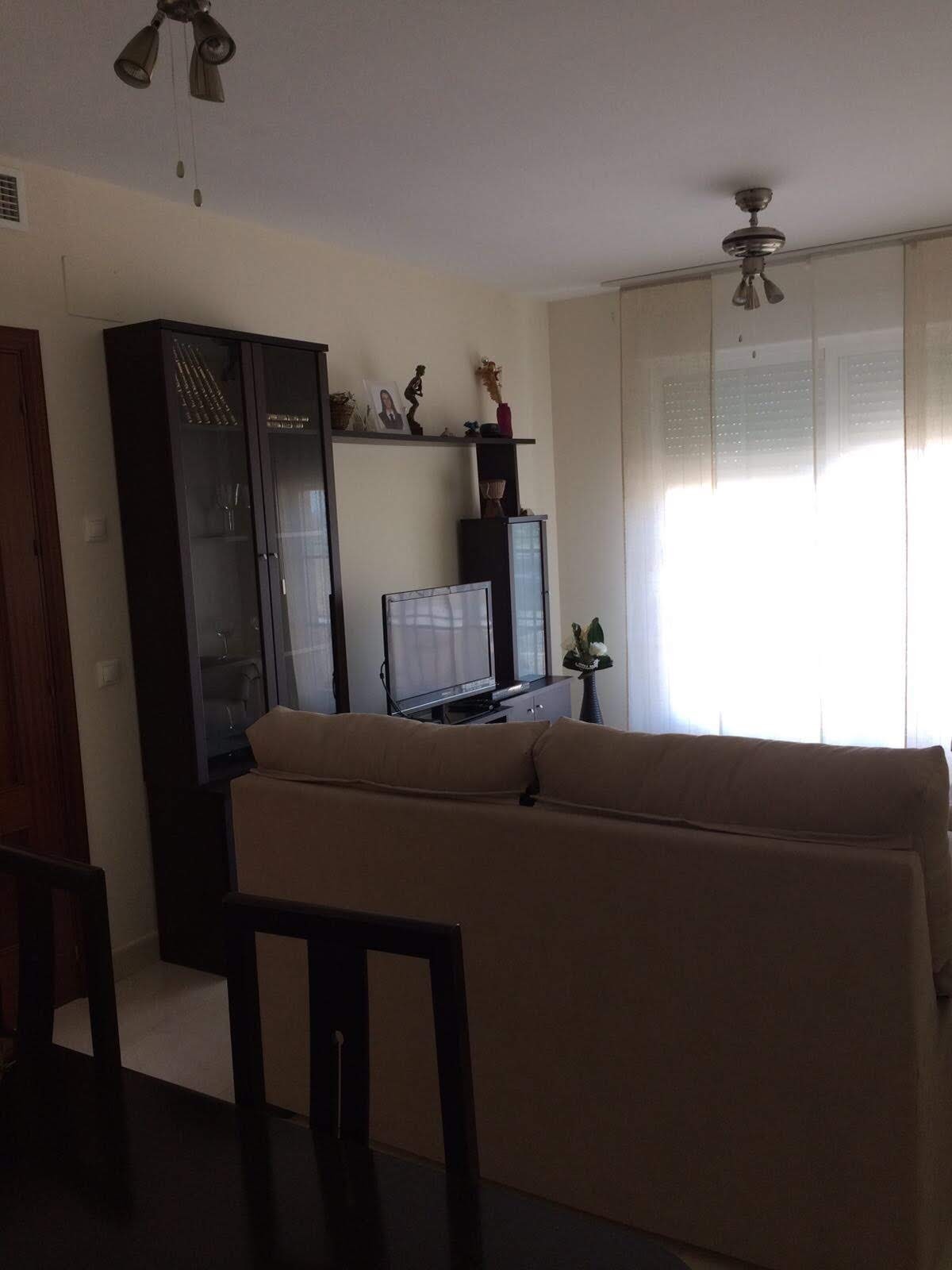 For sale of house in San Fernando
