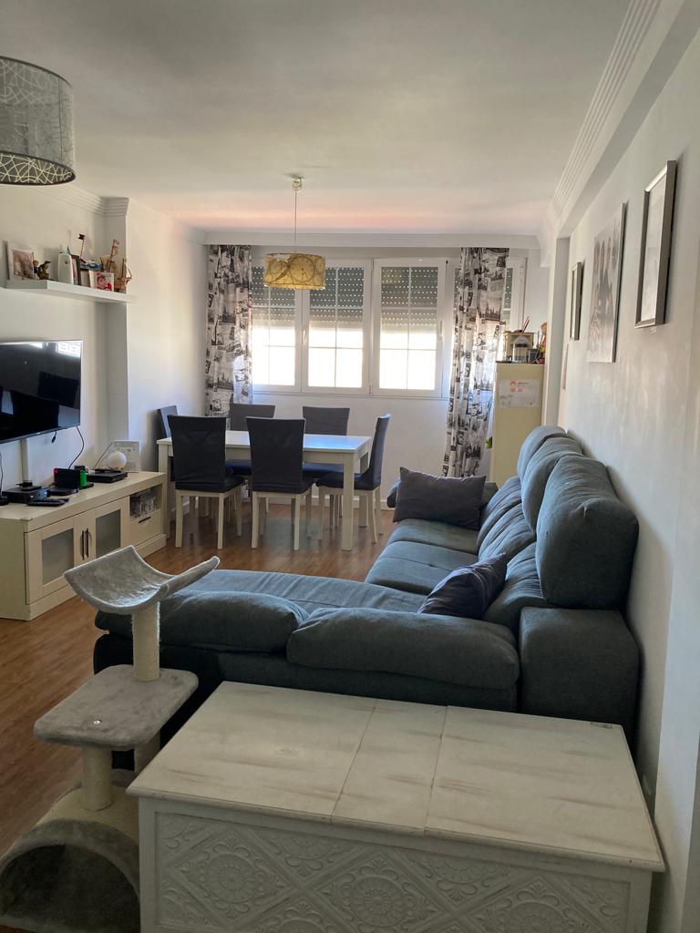 For sale of flat in San Fernando
