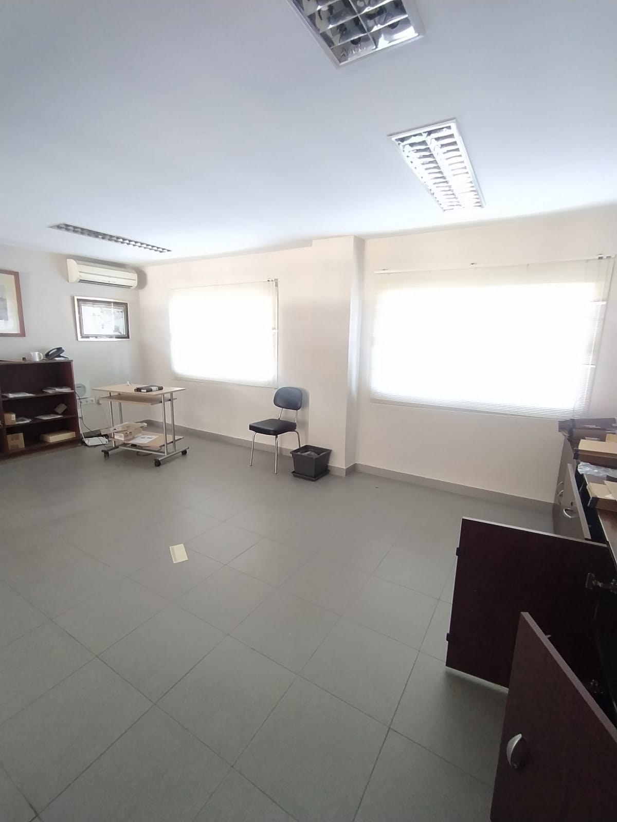 For sale of commercial in San Fernando