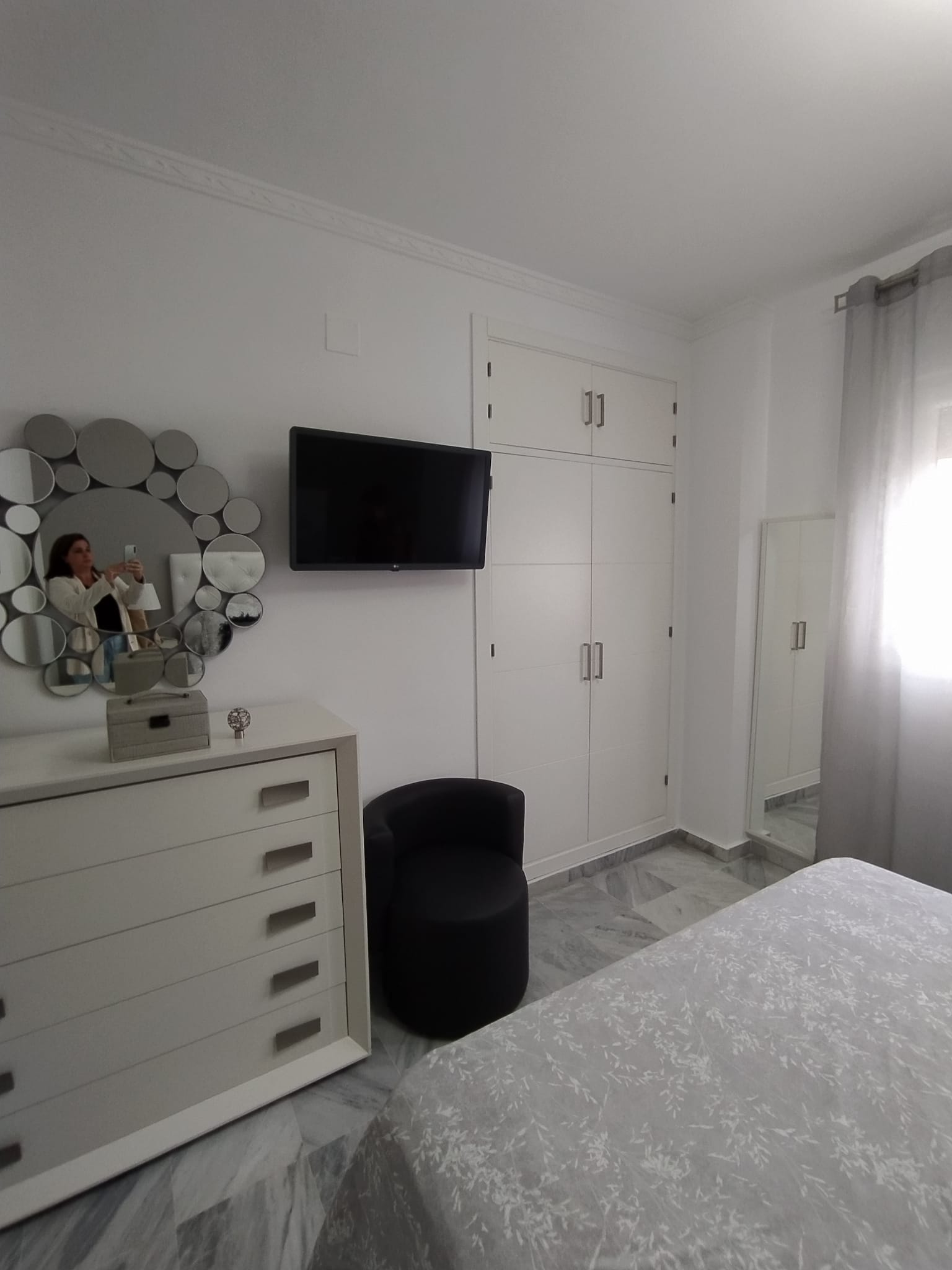 For sale of house in San Fernando