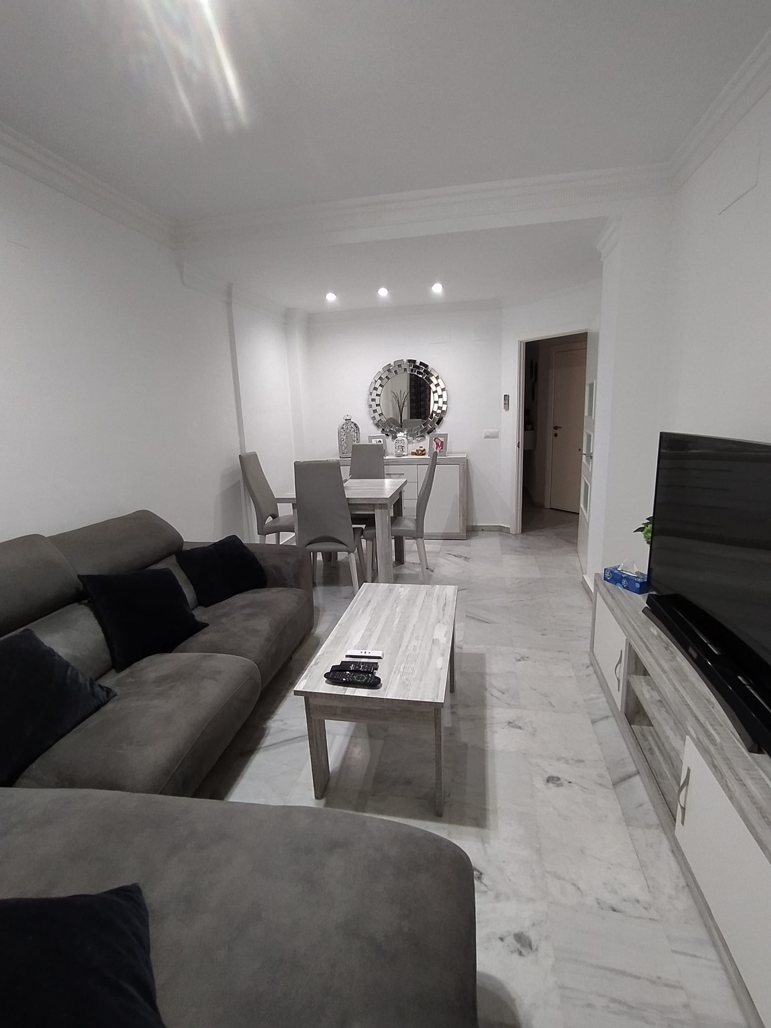 For sale of house in San Fernando