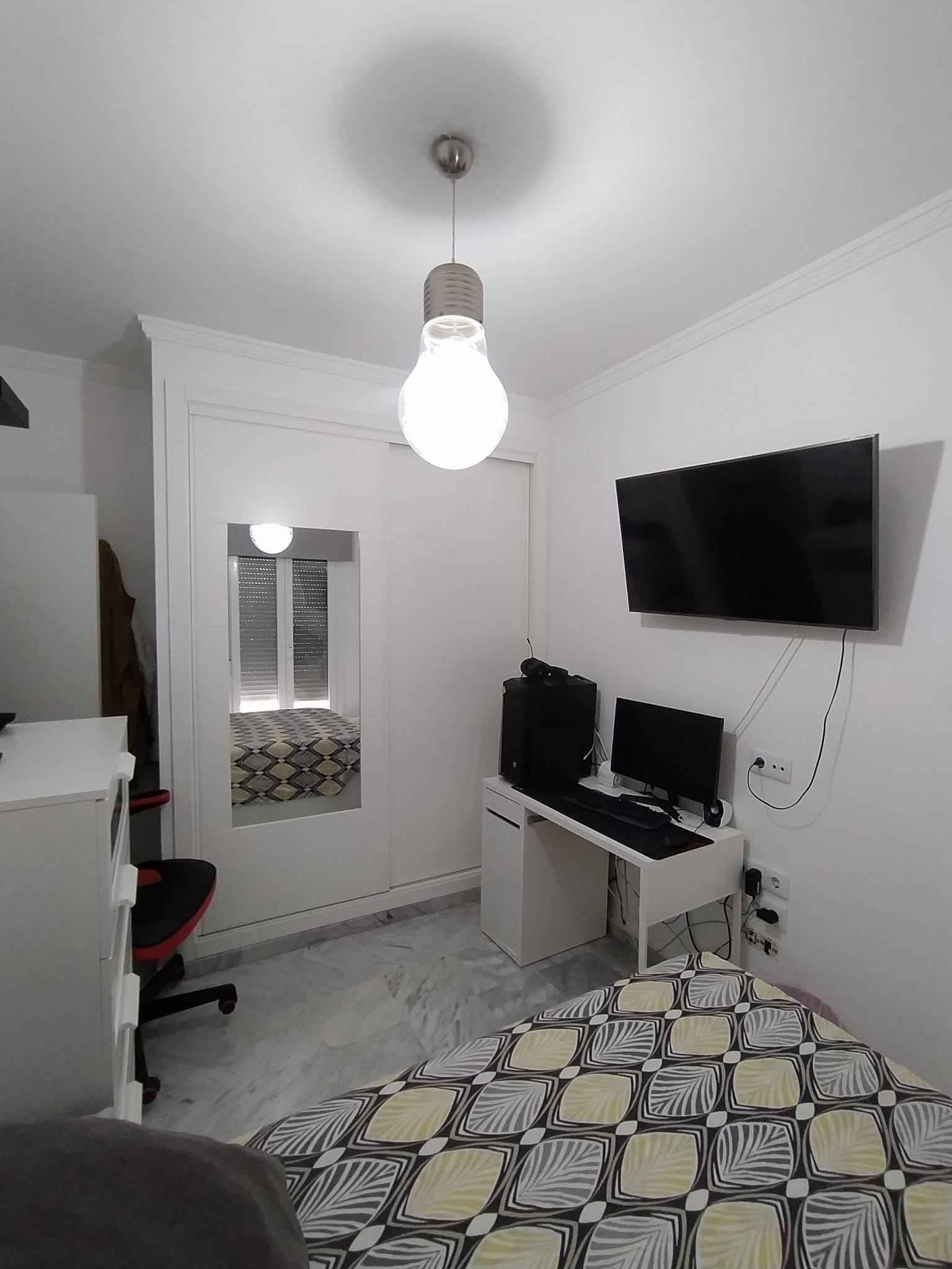 For sale of house in San Fernando