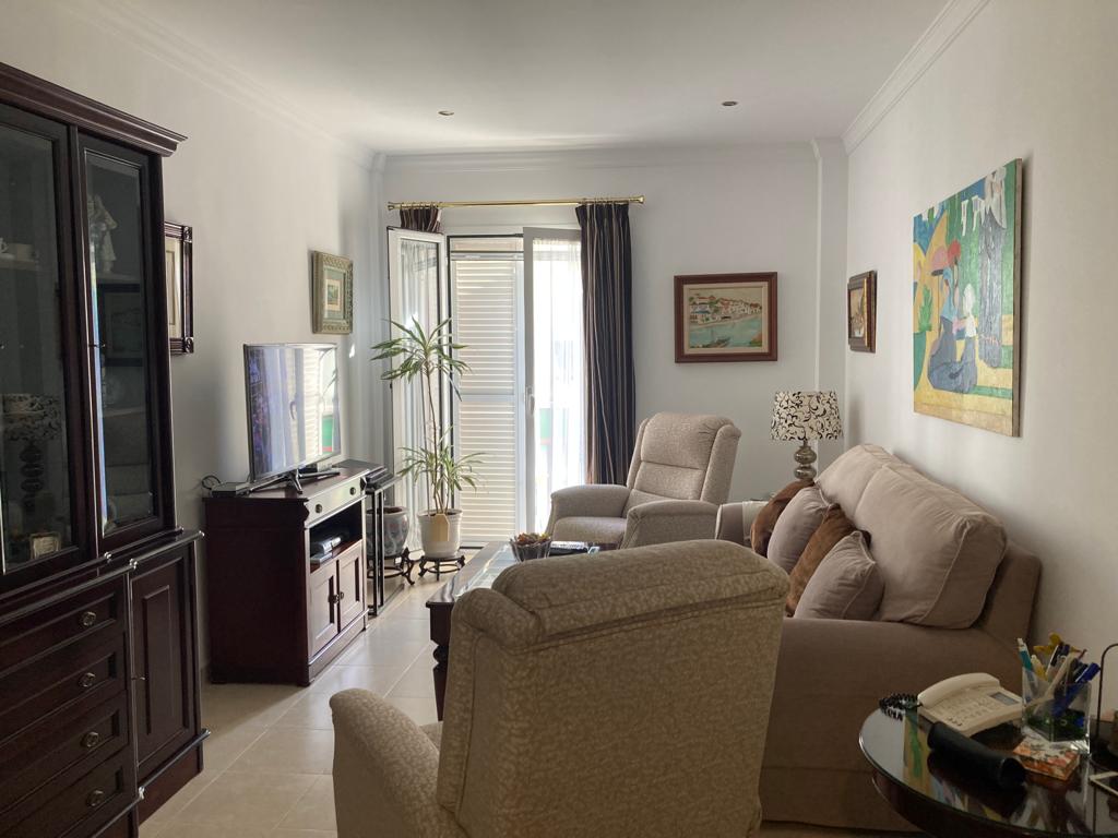 For sale of flat in San Fernando