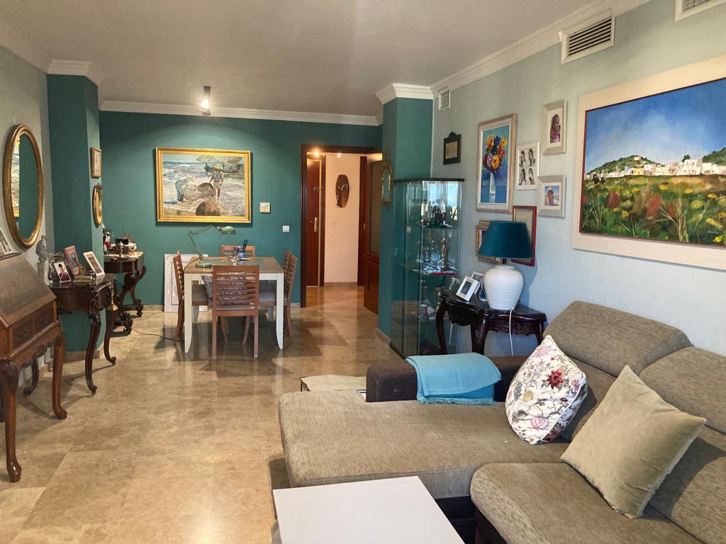 For sale of flat in San Fernando