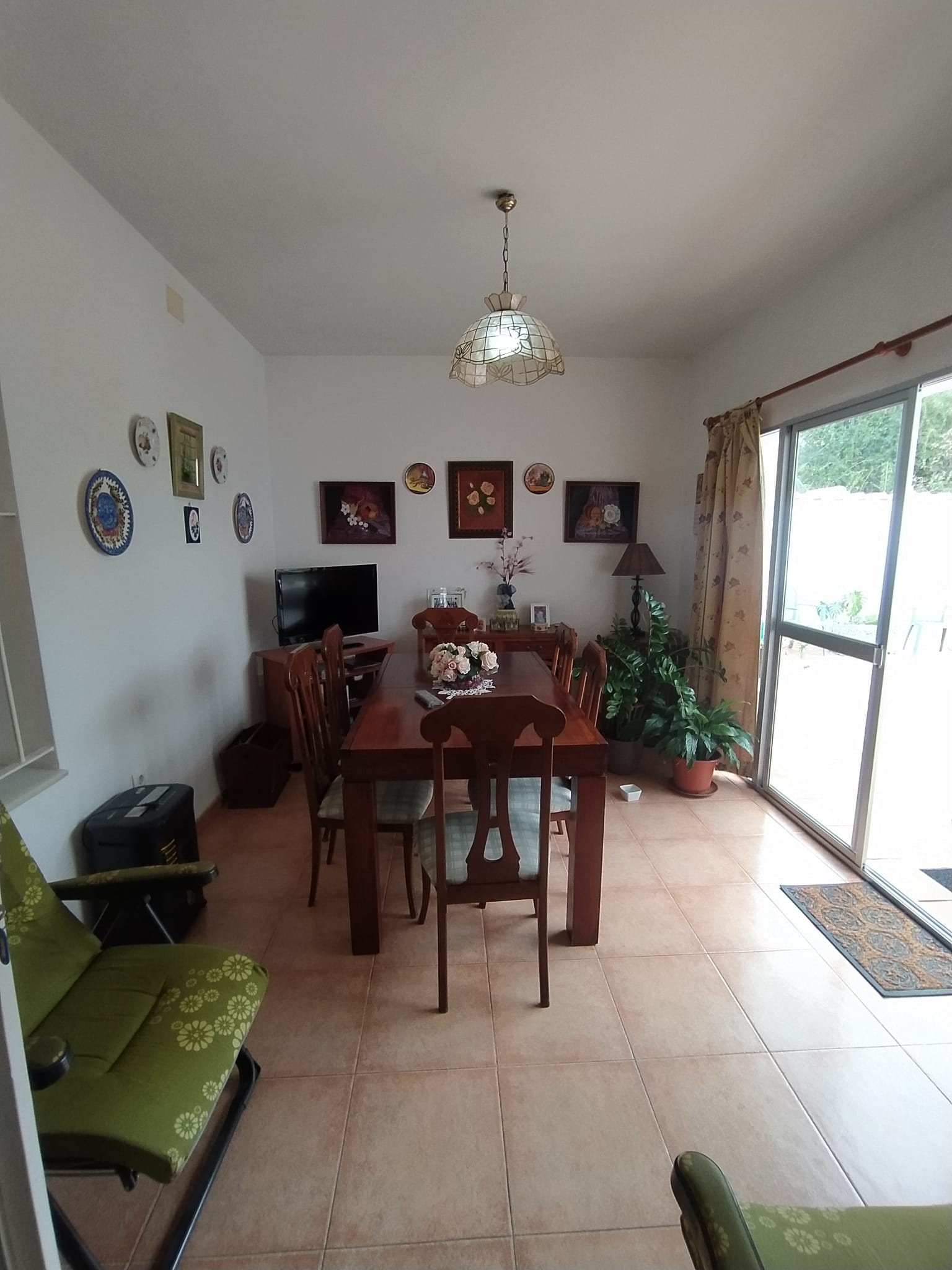 For sale of house in San Fernando