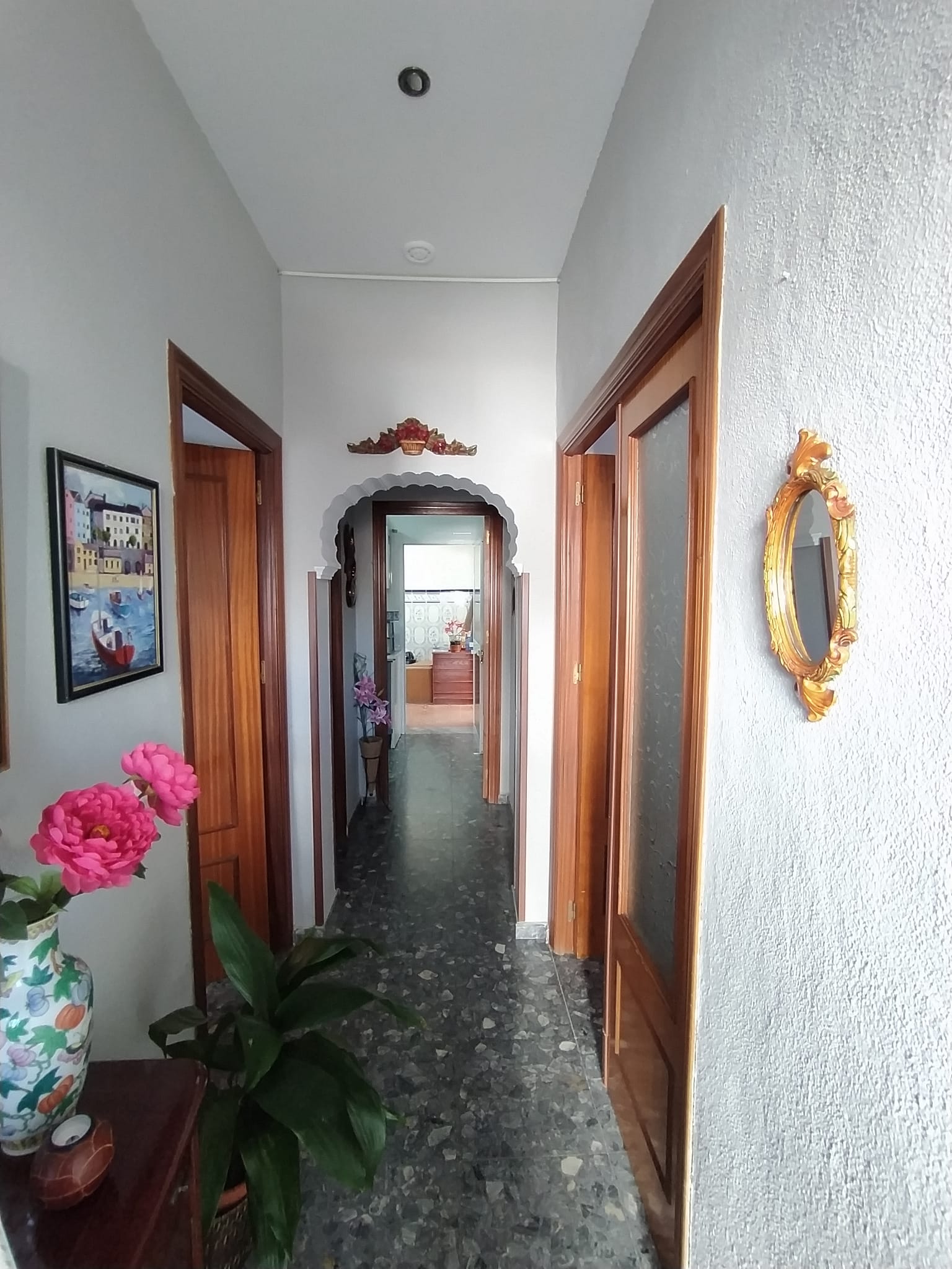 For sale of house in San Fernando