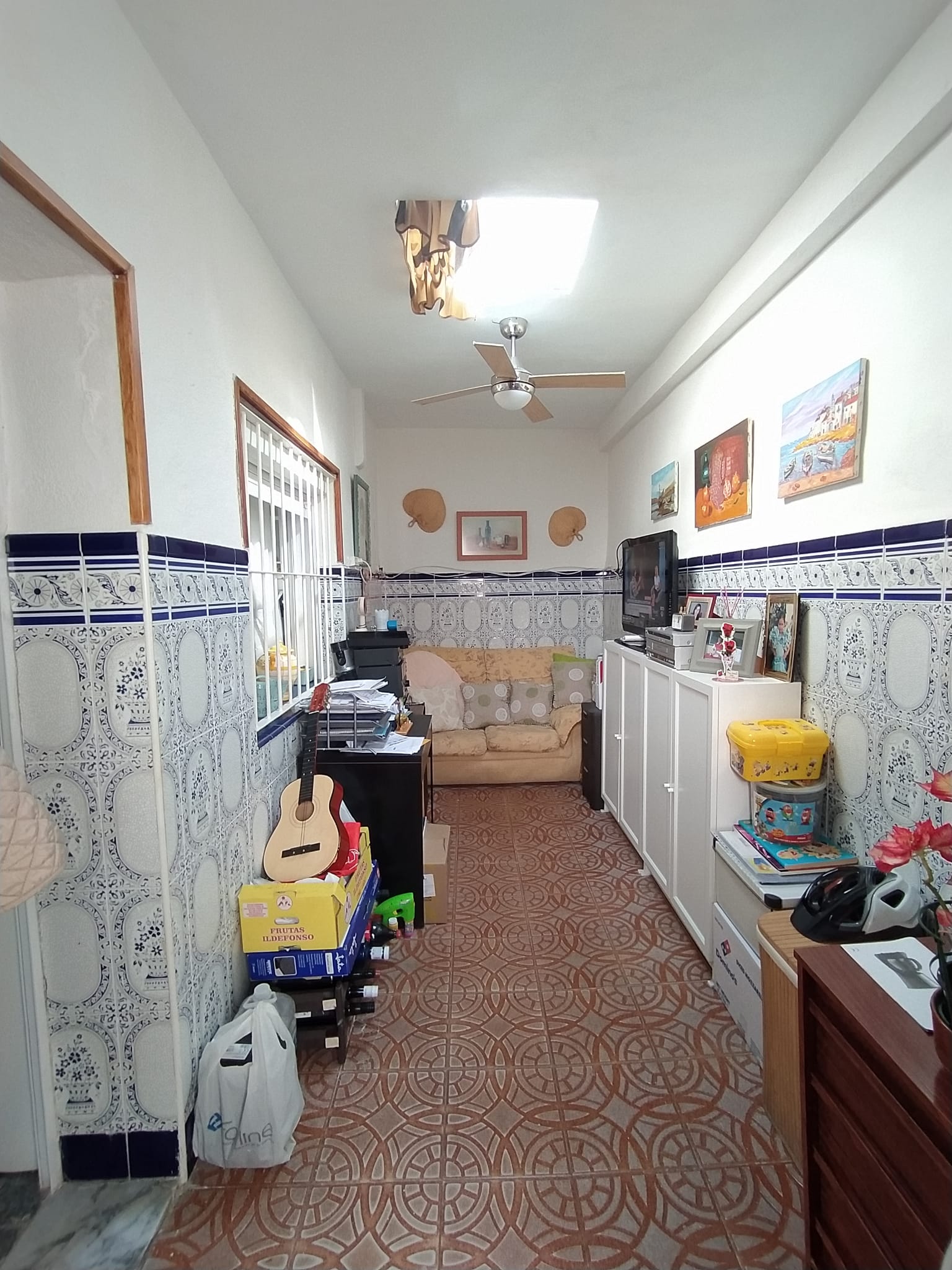 For sale of house in San Fernando