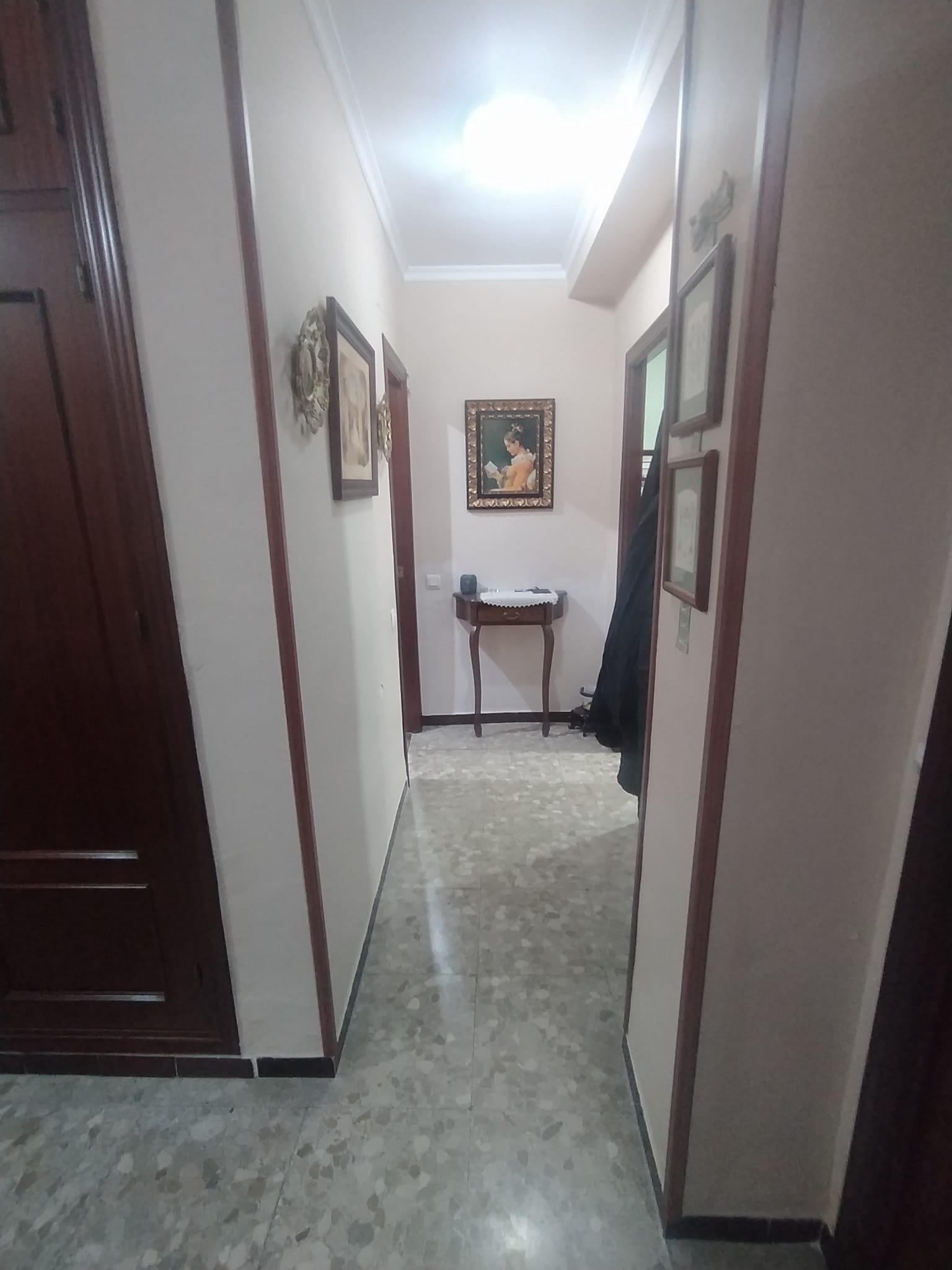 For sale of flat in San Fernando