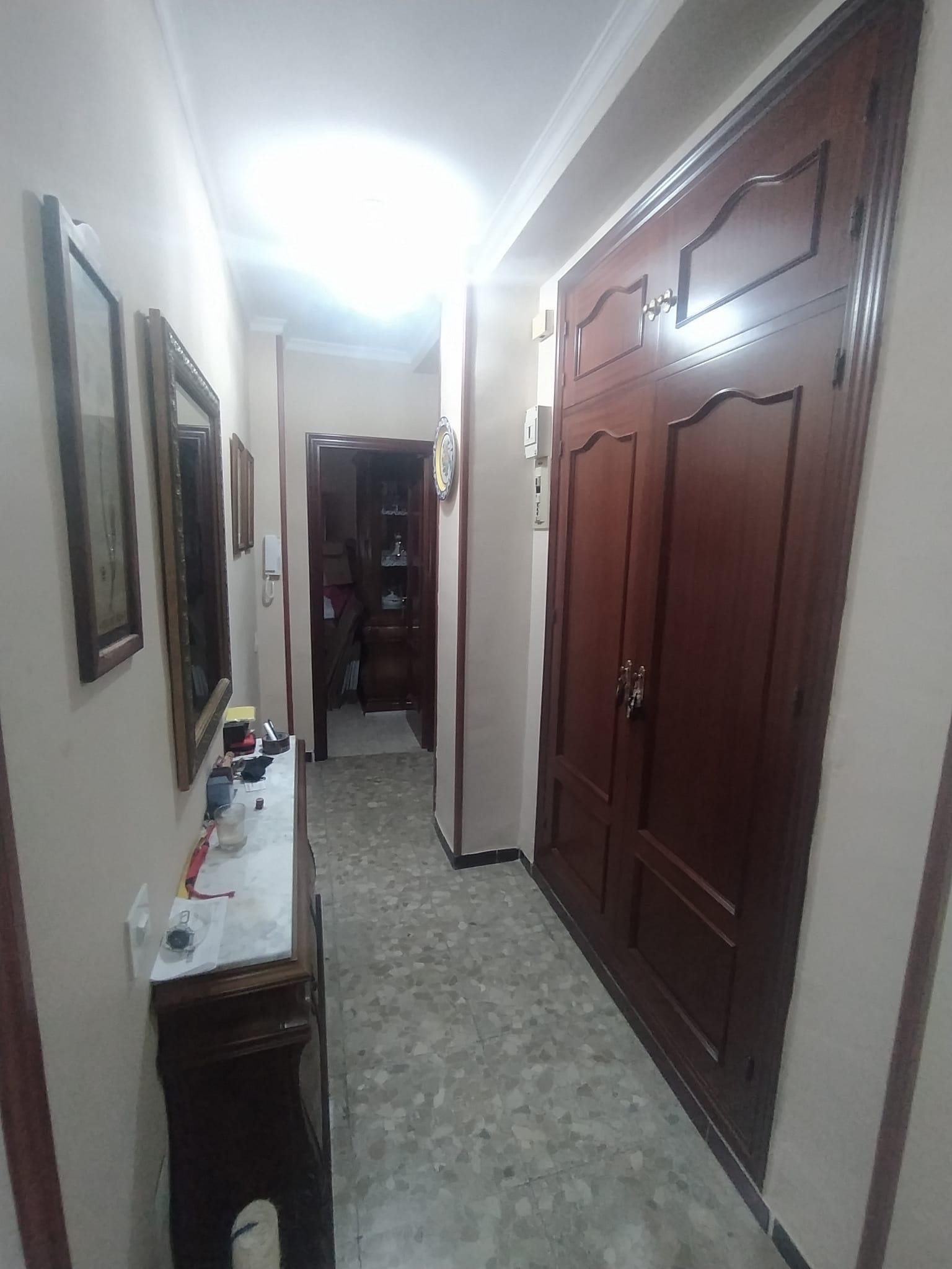 For sale of flat in San Fernando