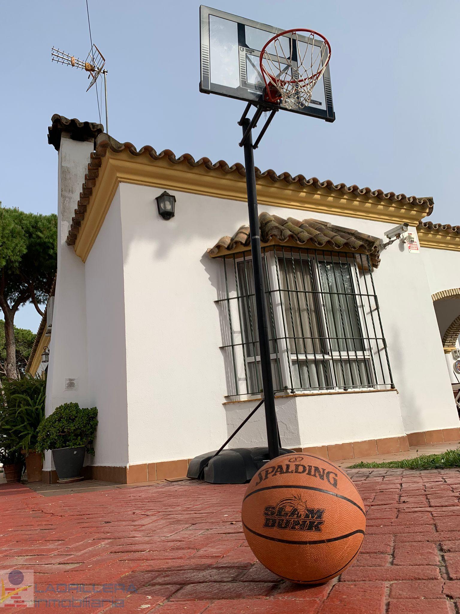 Venta de chalet en Chiclana de la Frontera