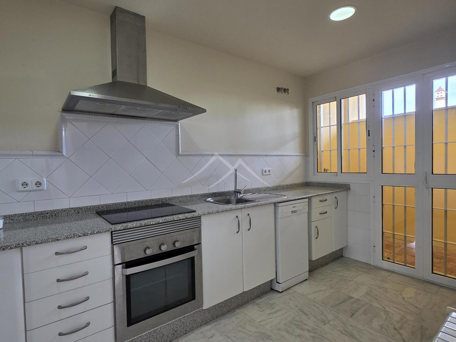 For sale of chalet in El Puerto de Santa María