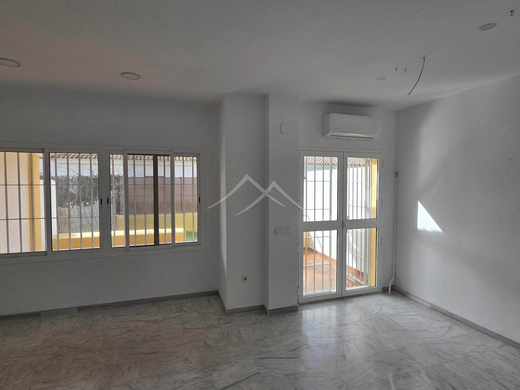 For sale of chalet in El Puerto de Santa María