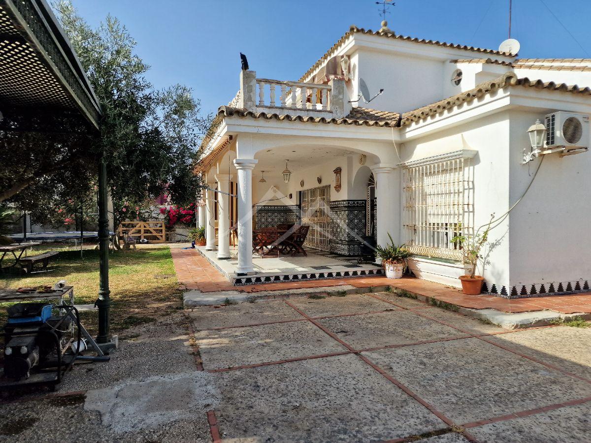 Venta de chalet en Chiclana de la Frontera