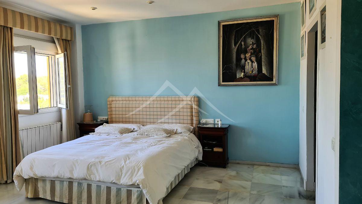 For sale of penthouse in El Puerto de Santa María