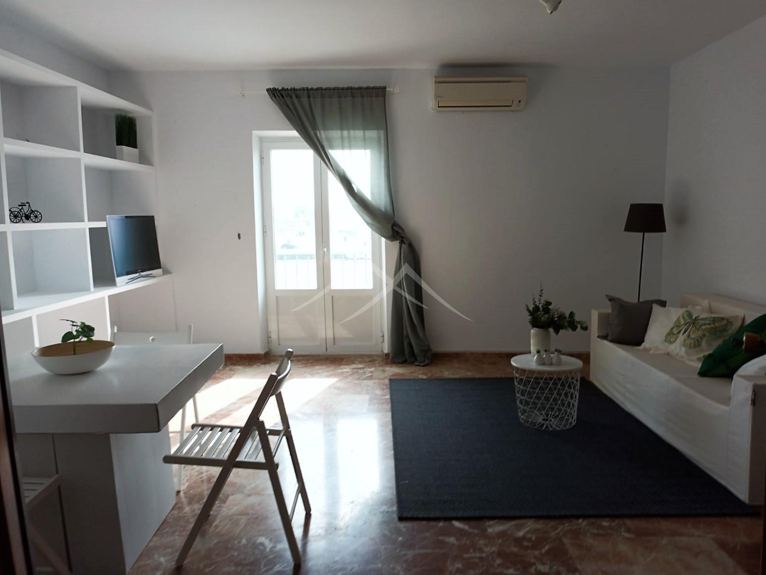 For sale of flat in El Puerto de Santa María